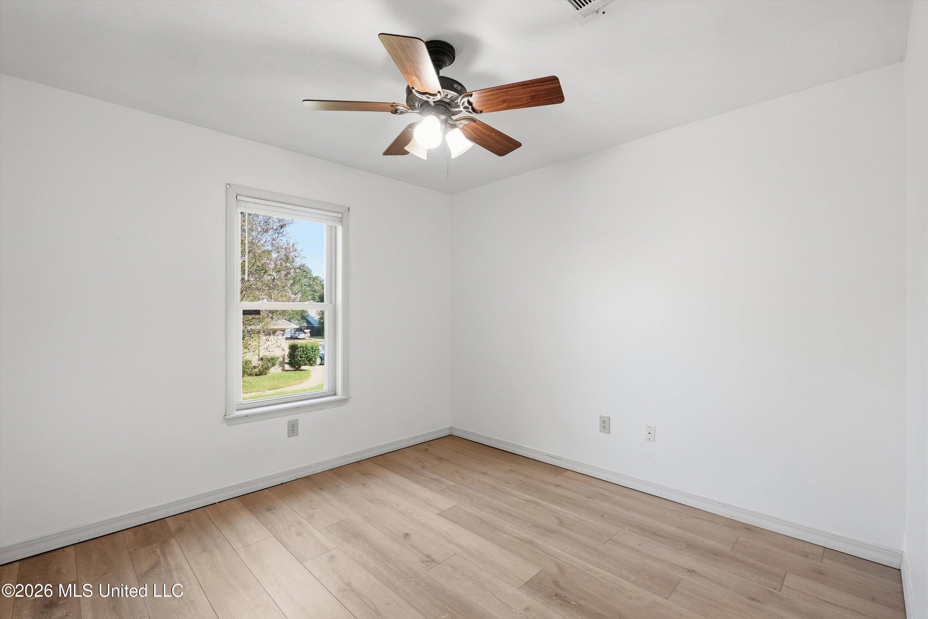 39 Sun Valley Drive Property Photo 20