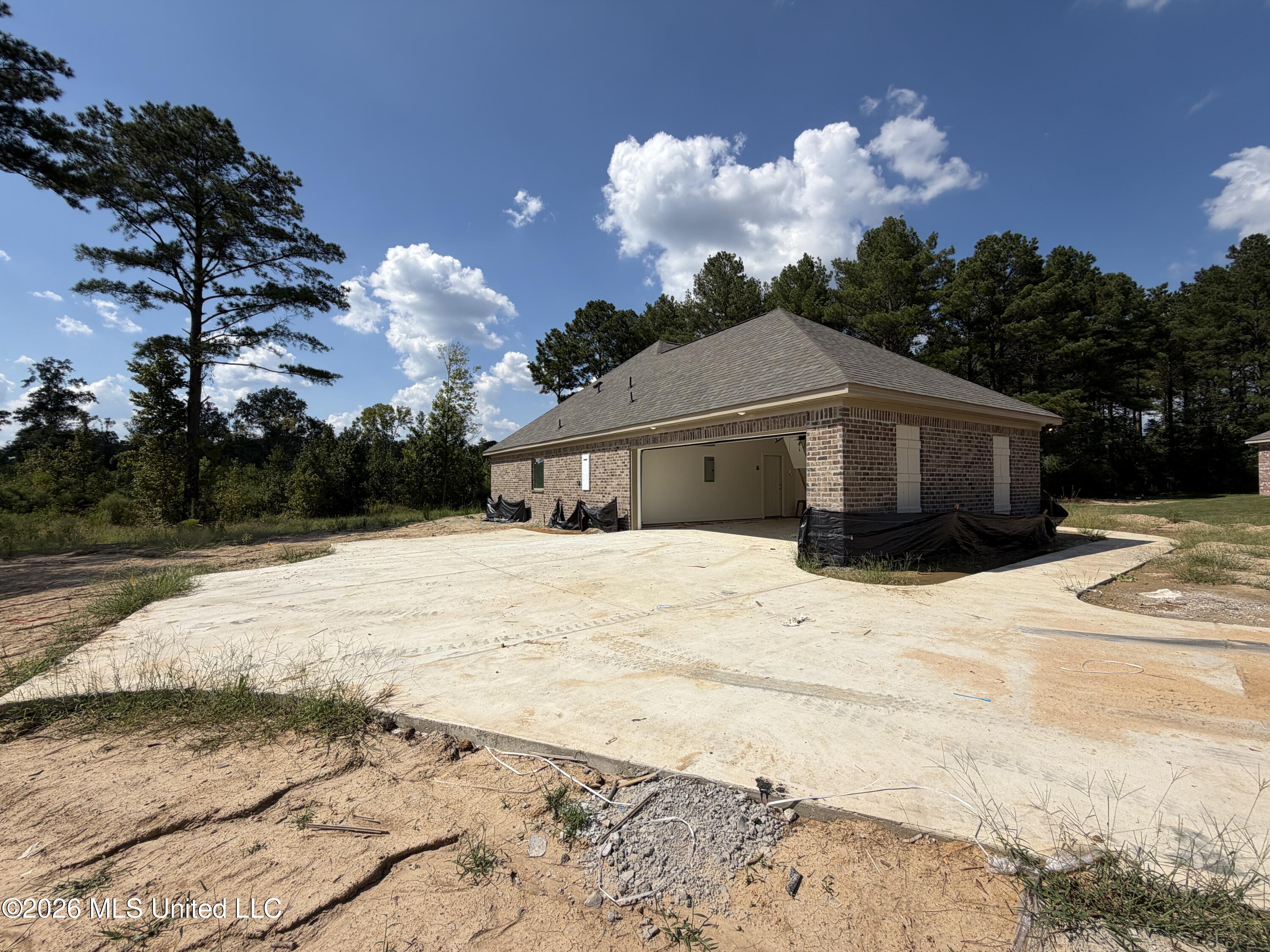 301 Stronghold Drive Property Photo 3