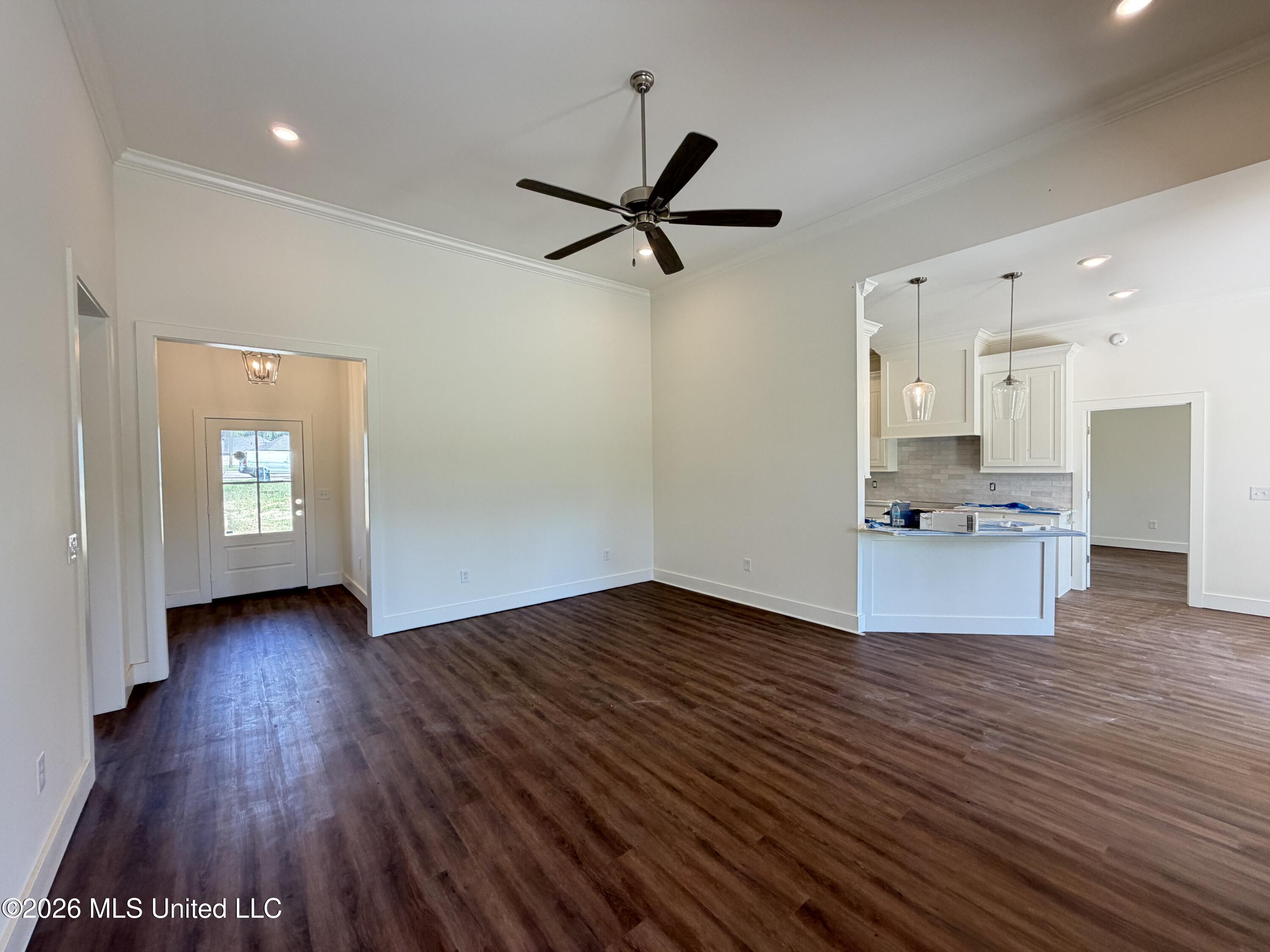 301 Stronghold Drive Property Photo 6