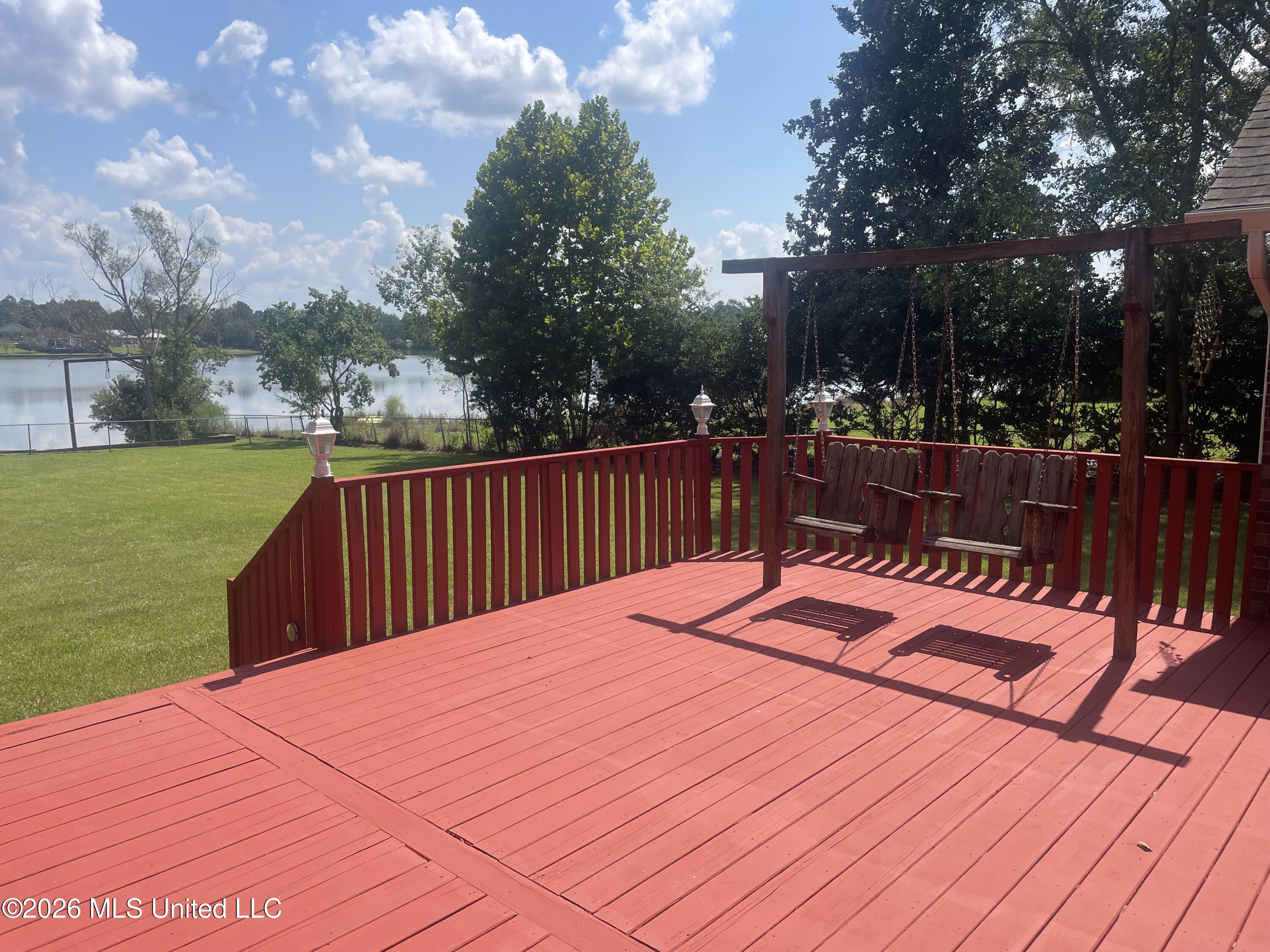 18356 Shaw Road Property Photo 15