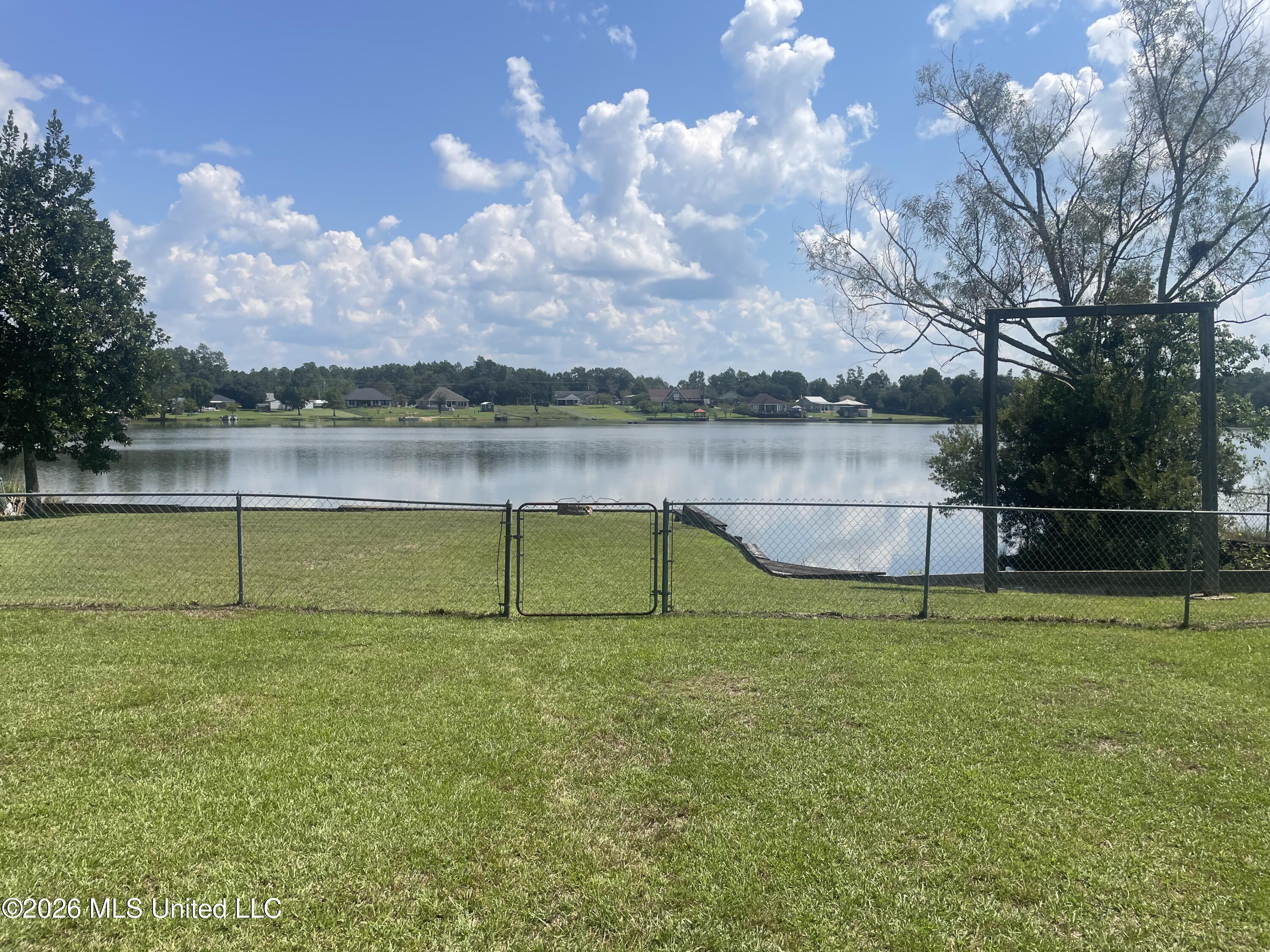 18356 Shaw Road Property Photo 16