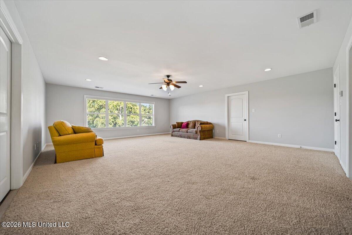173 Winter Oaks Property Photo 32