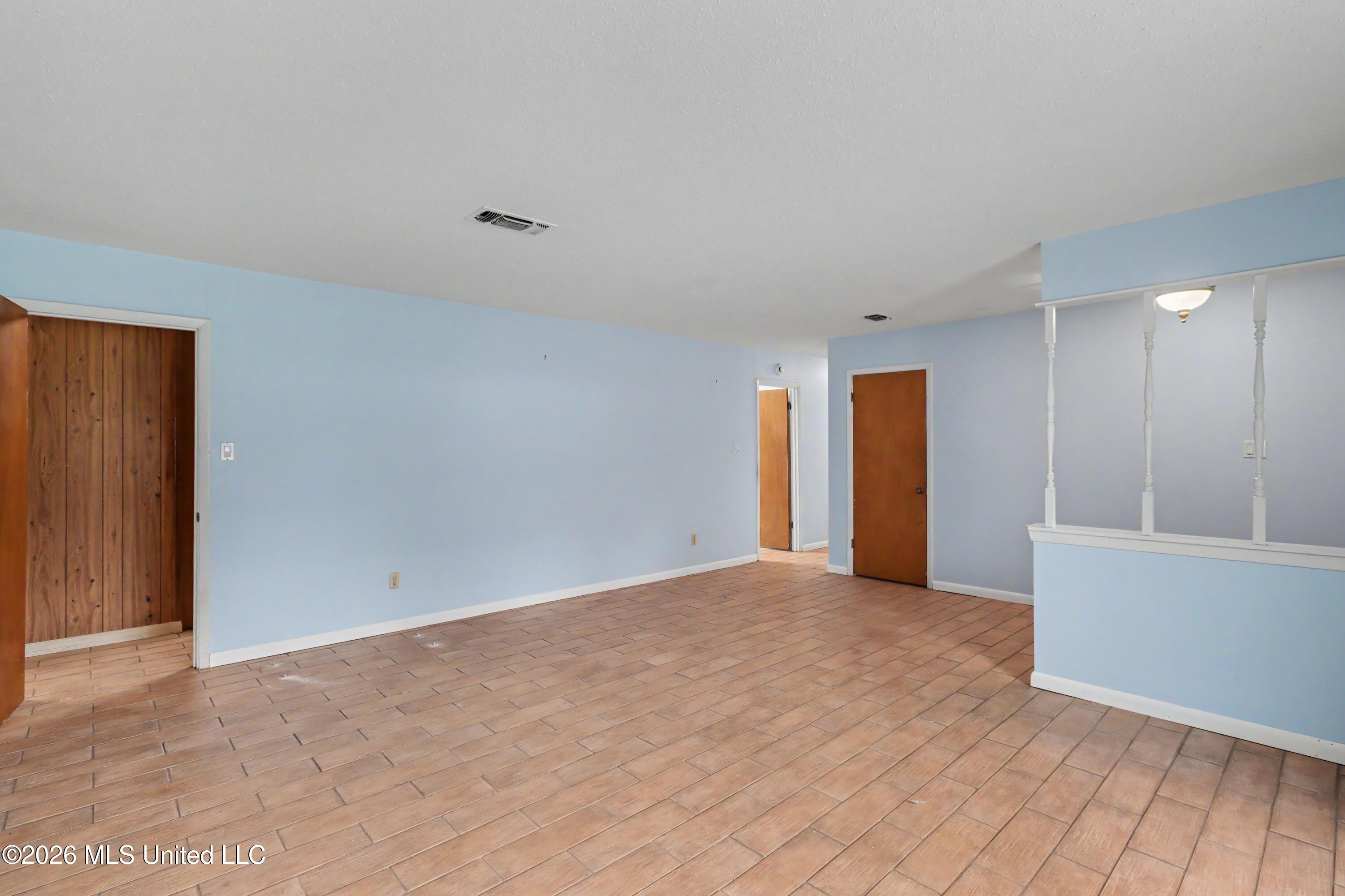 2176 Atkinson Road Property Photo 4