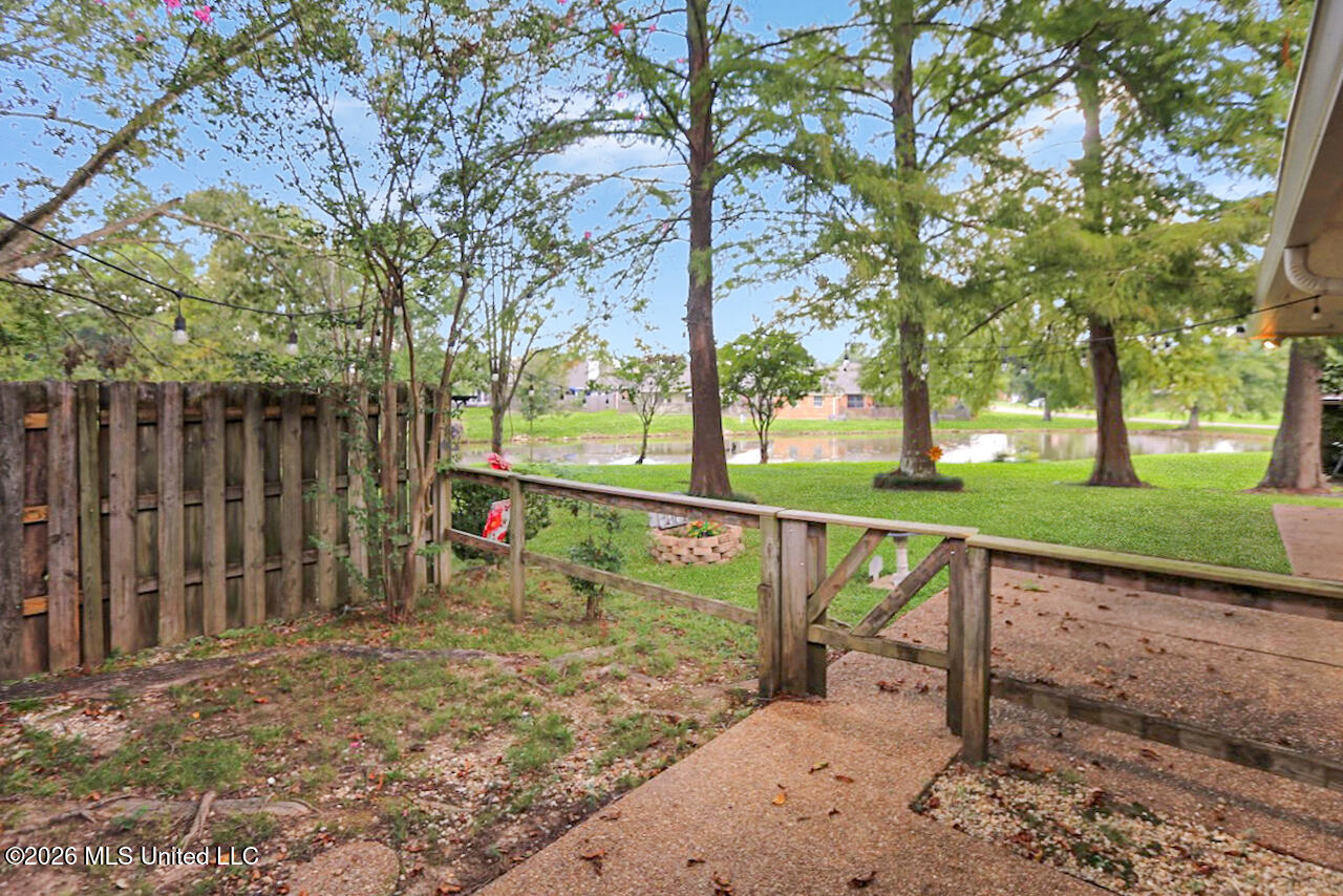 14 Parkview Road Property Photo 41