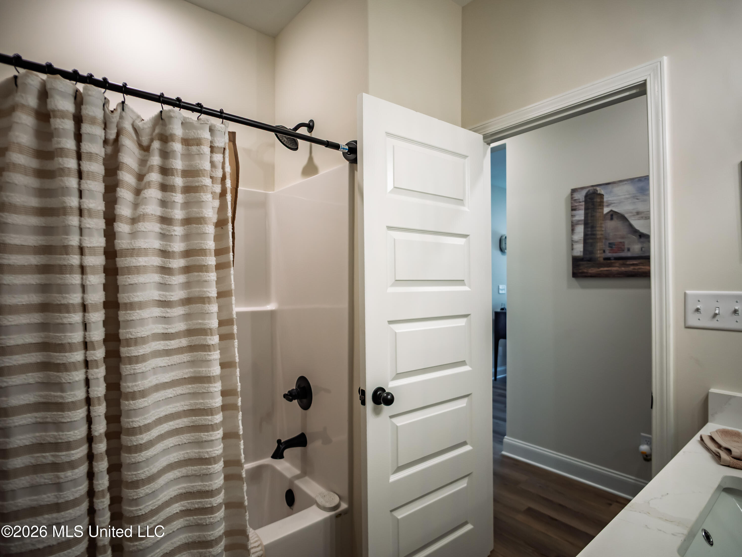 6099 Hickory Point Drive Property Photo 24
