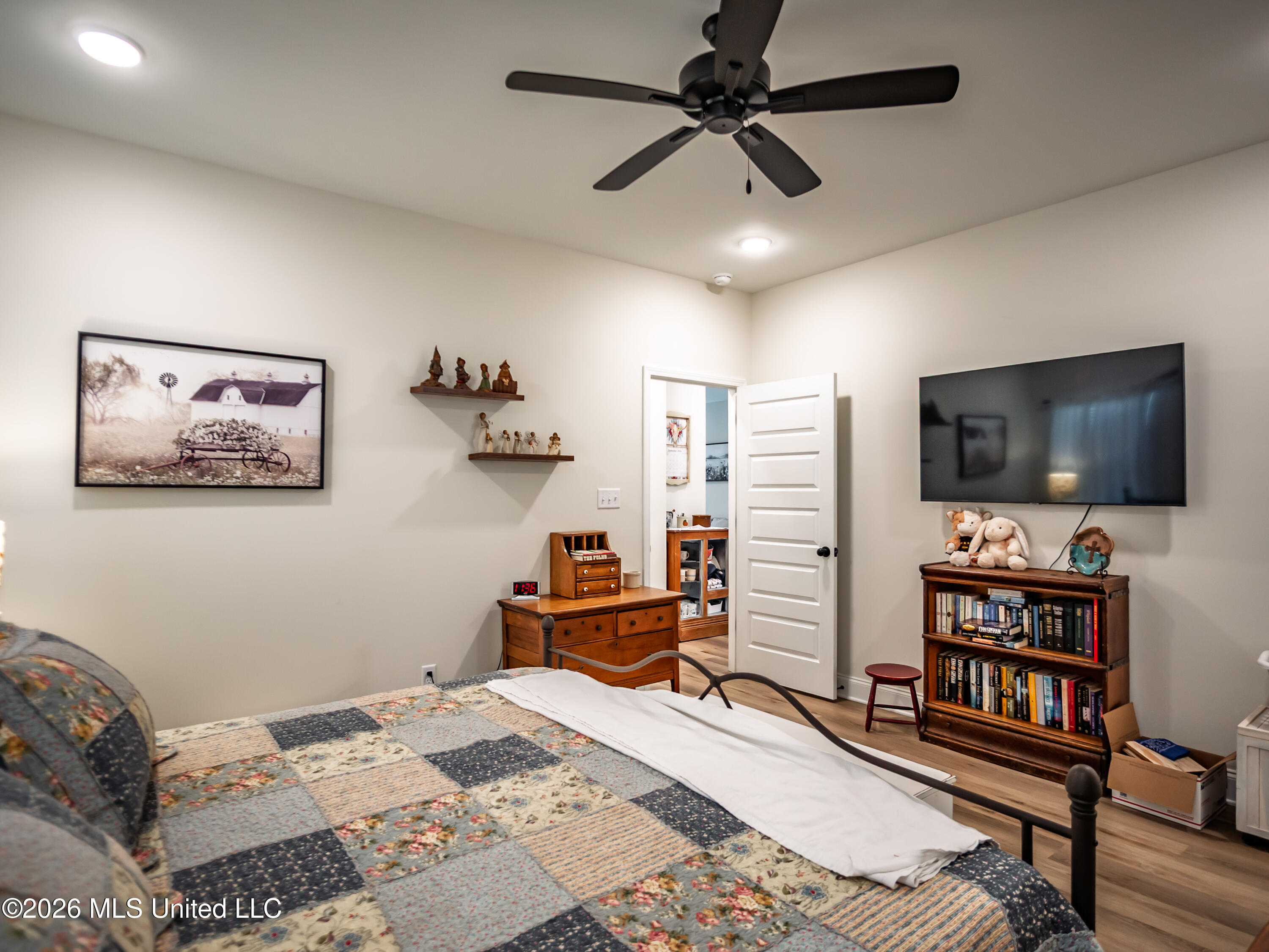 6099 Hickory Point Drive Property Photo 47