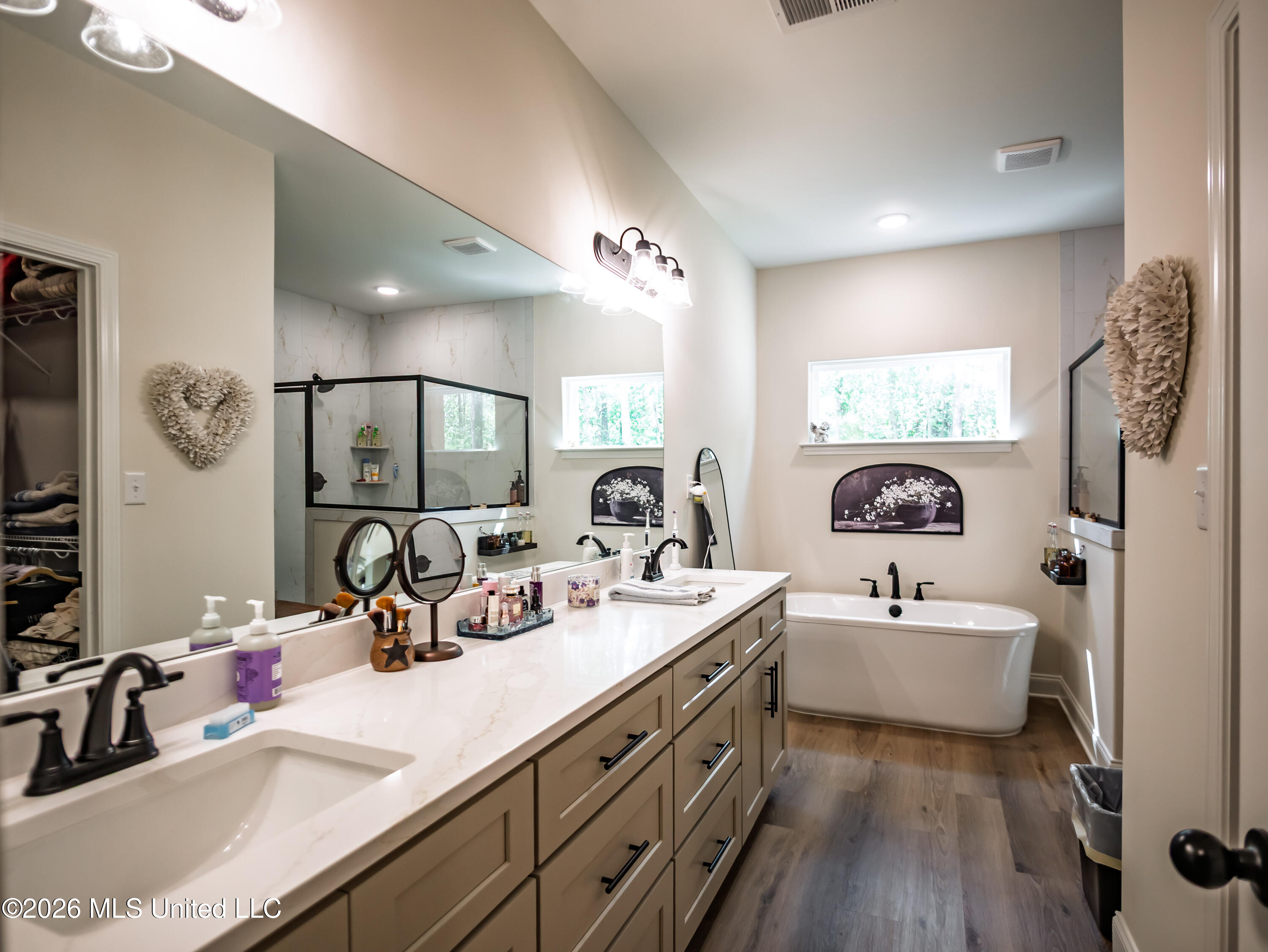 6099 Hickory Point Drive Property Photo 48