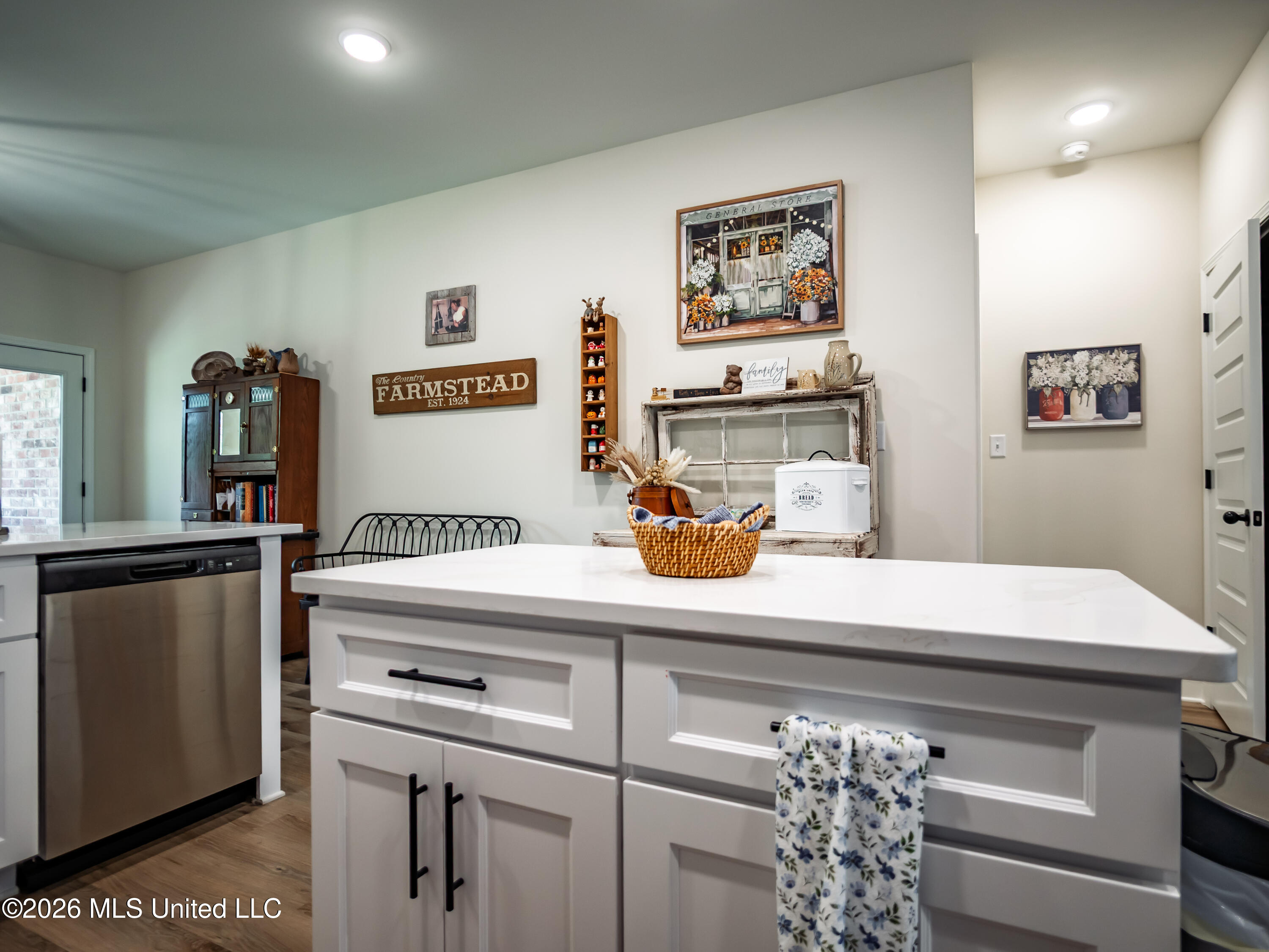 6099 Hickory Point Drive Property Photo 60