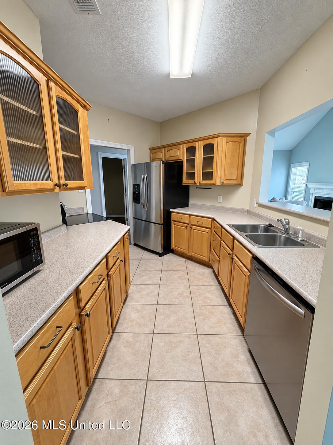 18243 Village Drive Property Photo 6