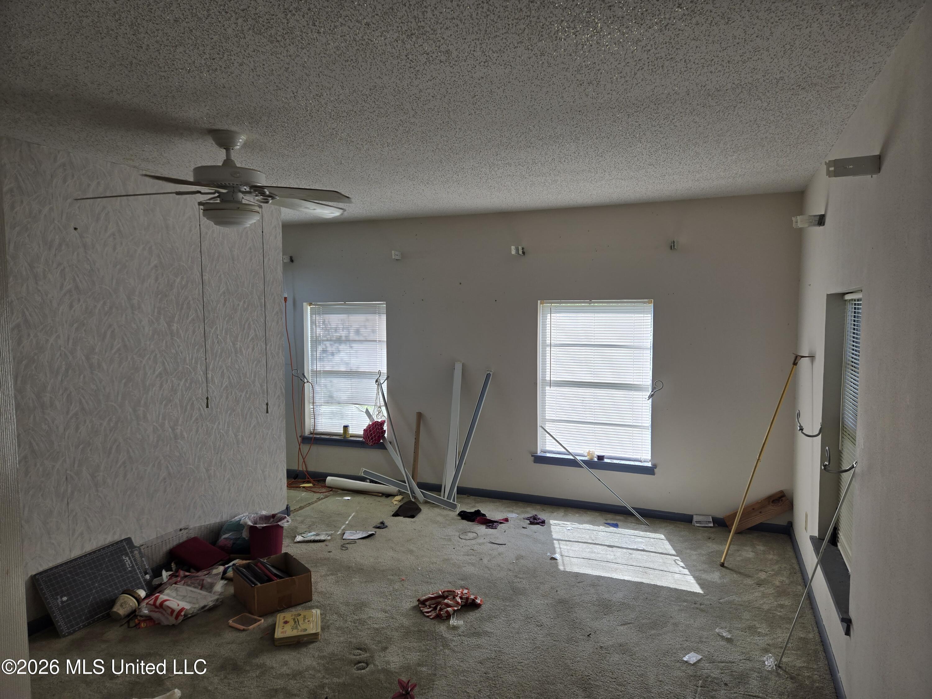 247 Lakeside Drive Property Photo 9