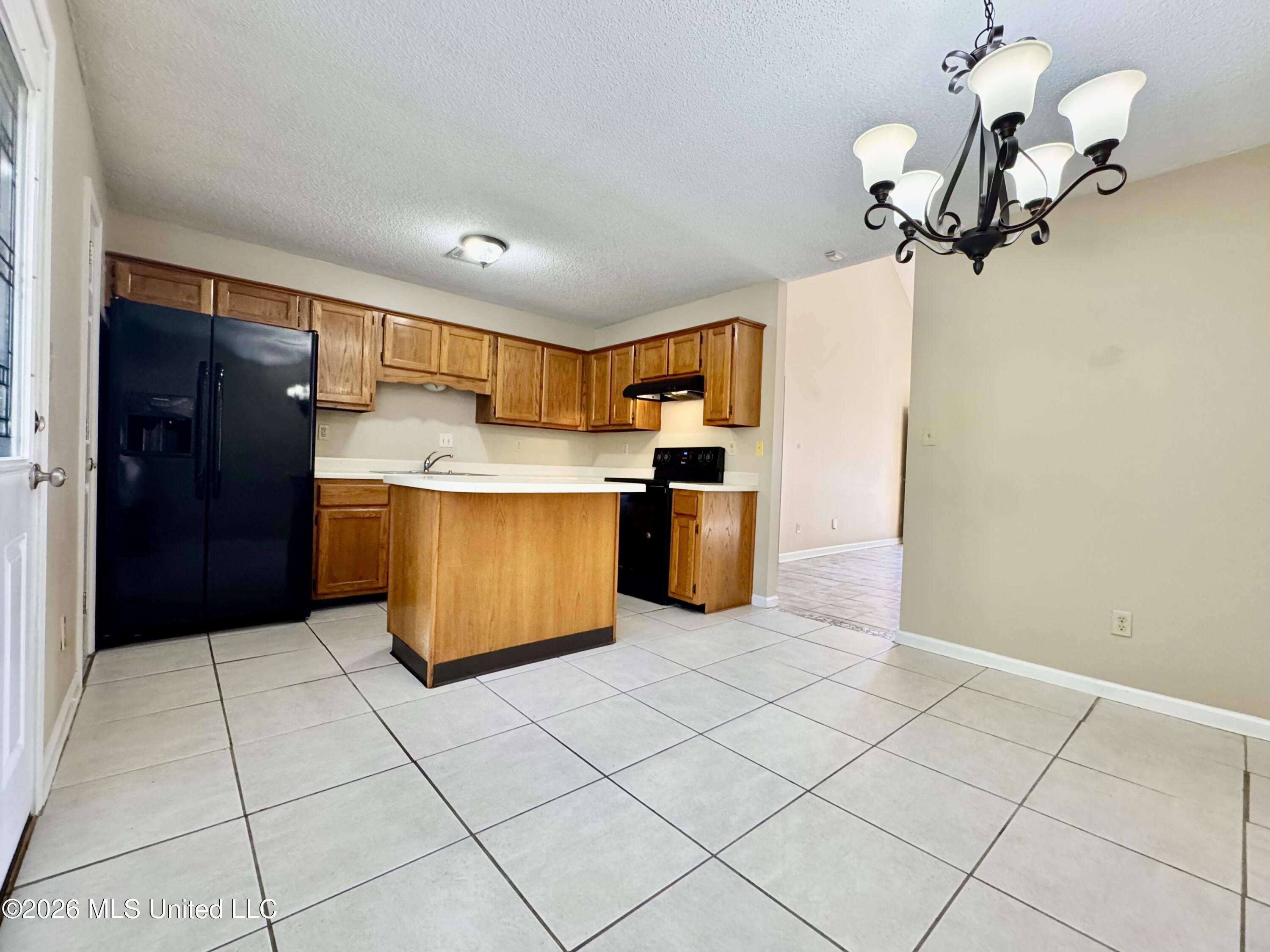 7020 Tudor Lane Property Photo 7