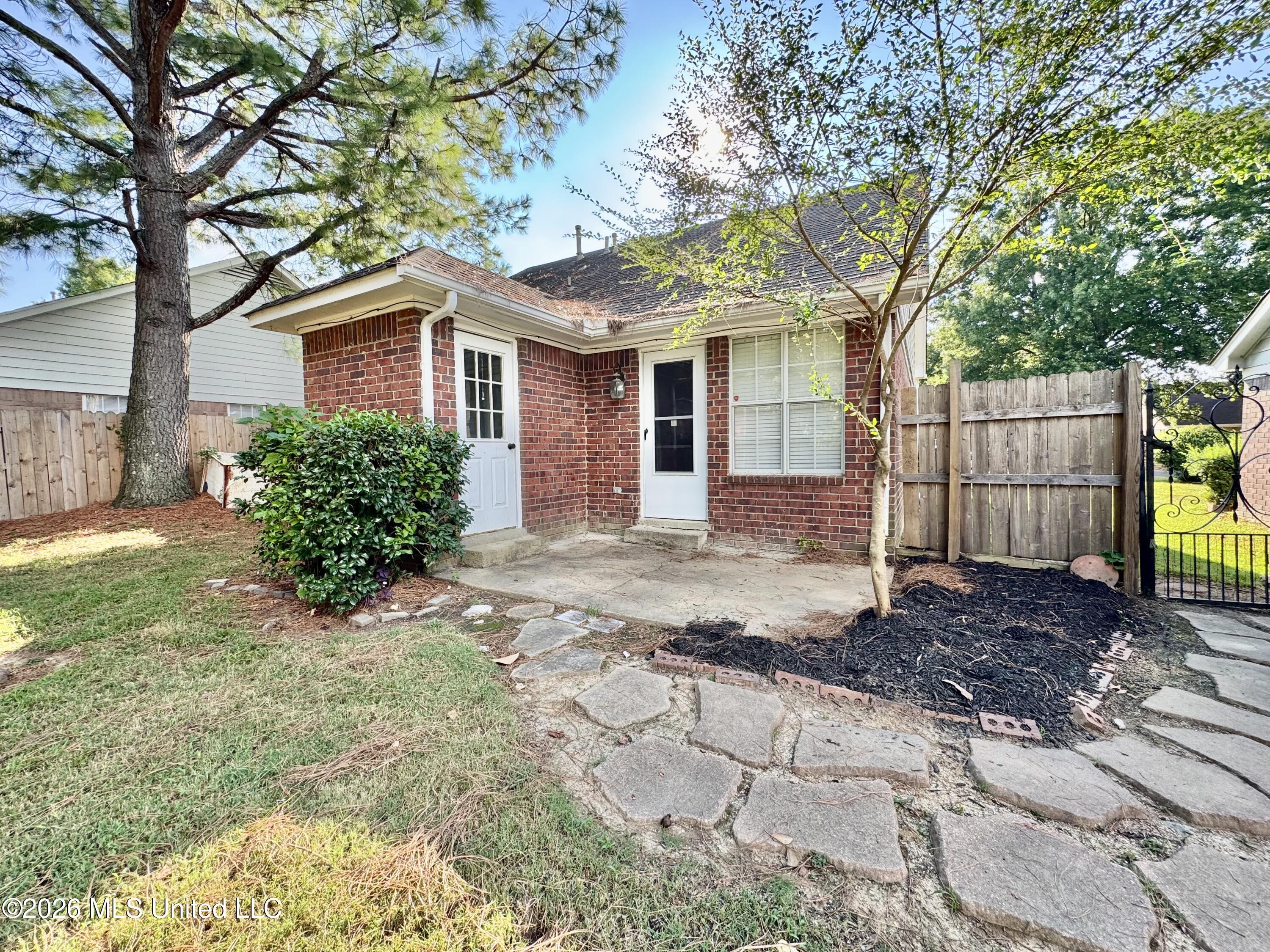 7020 Tudor Lane Property Photo 16