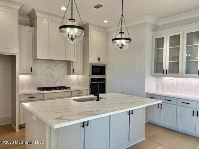 424 Aurora Circle Property Photo 5
