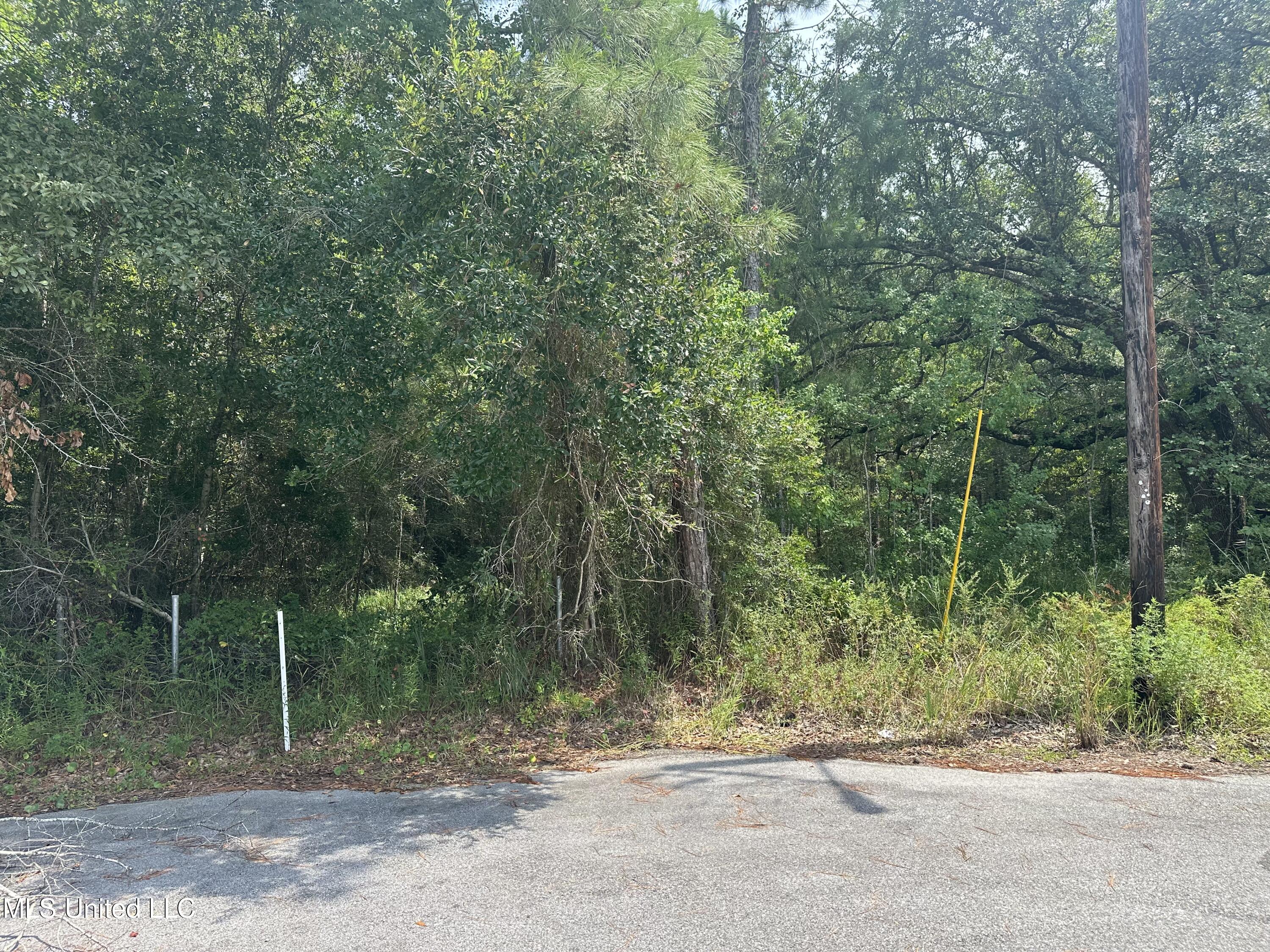 0 King Circle Property Photo 1
