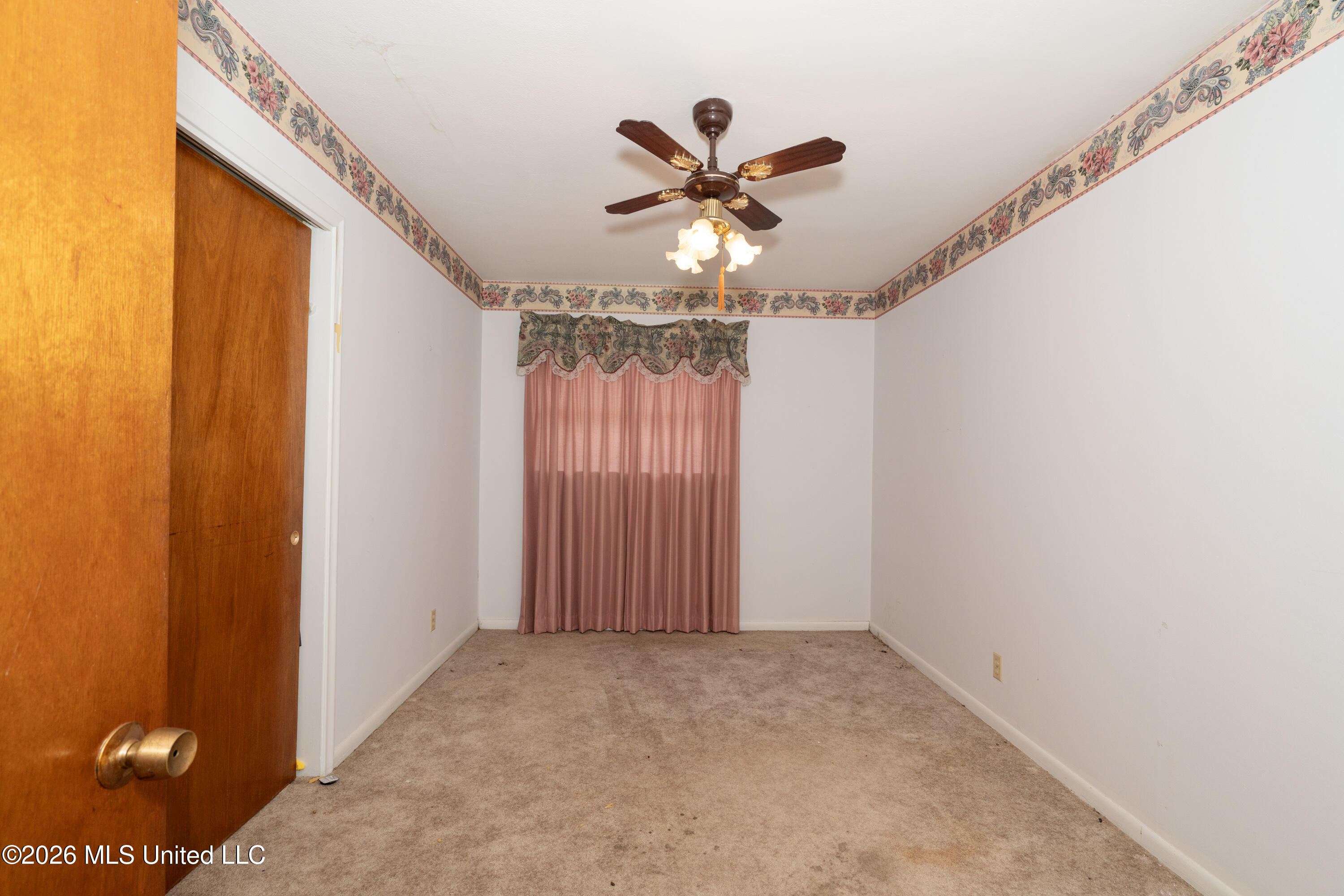 24 45th Street Property Photo 11
