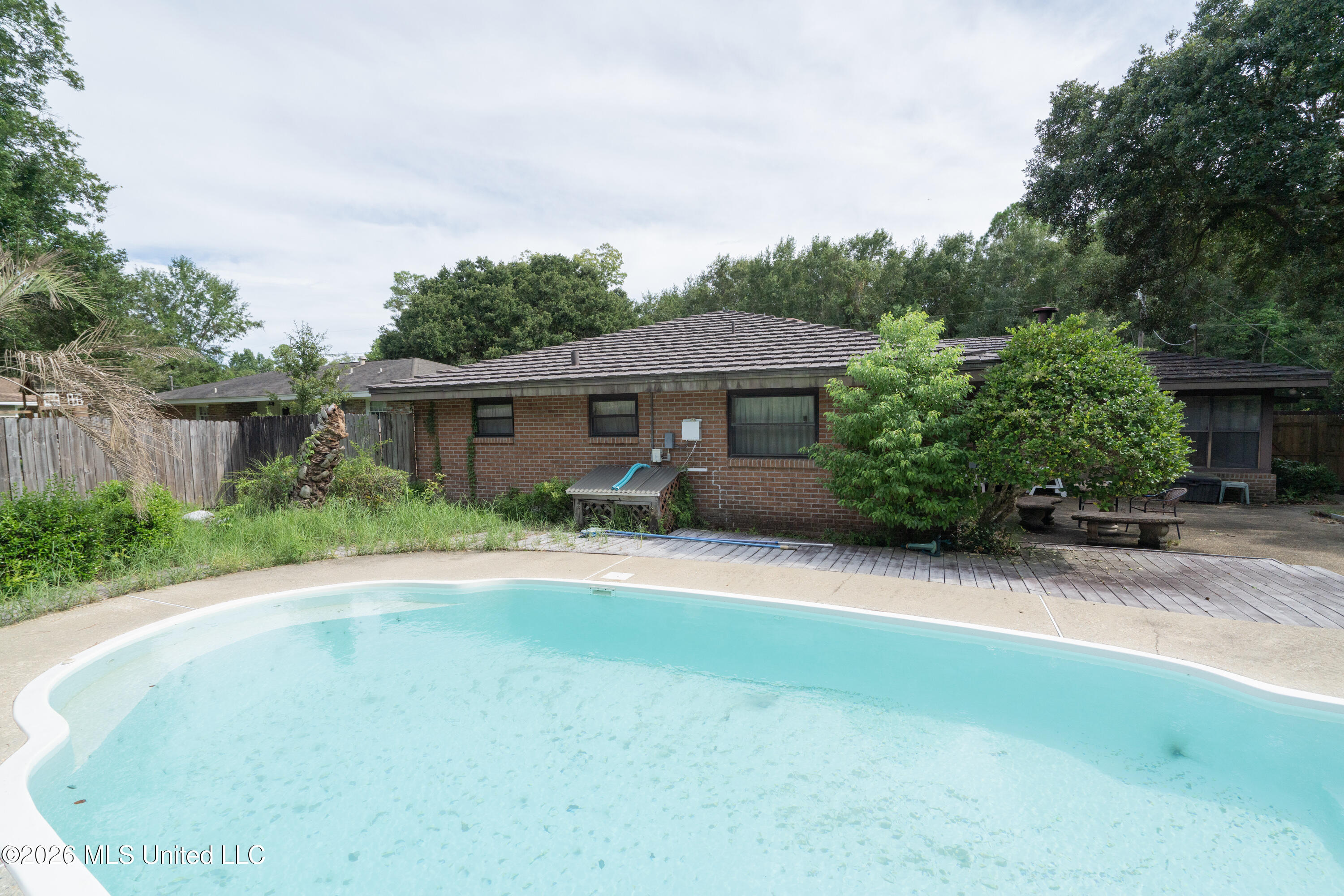 24 45th Street Property Photo 26
