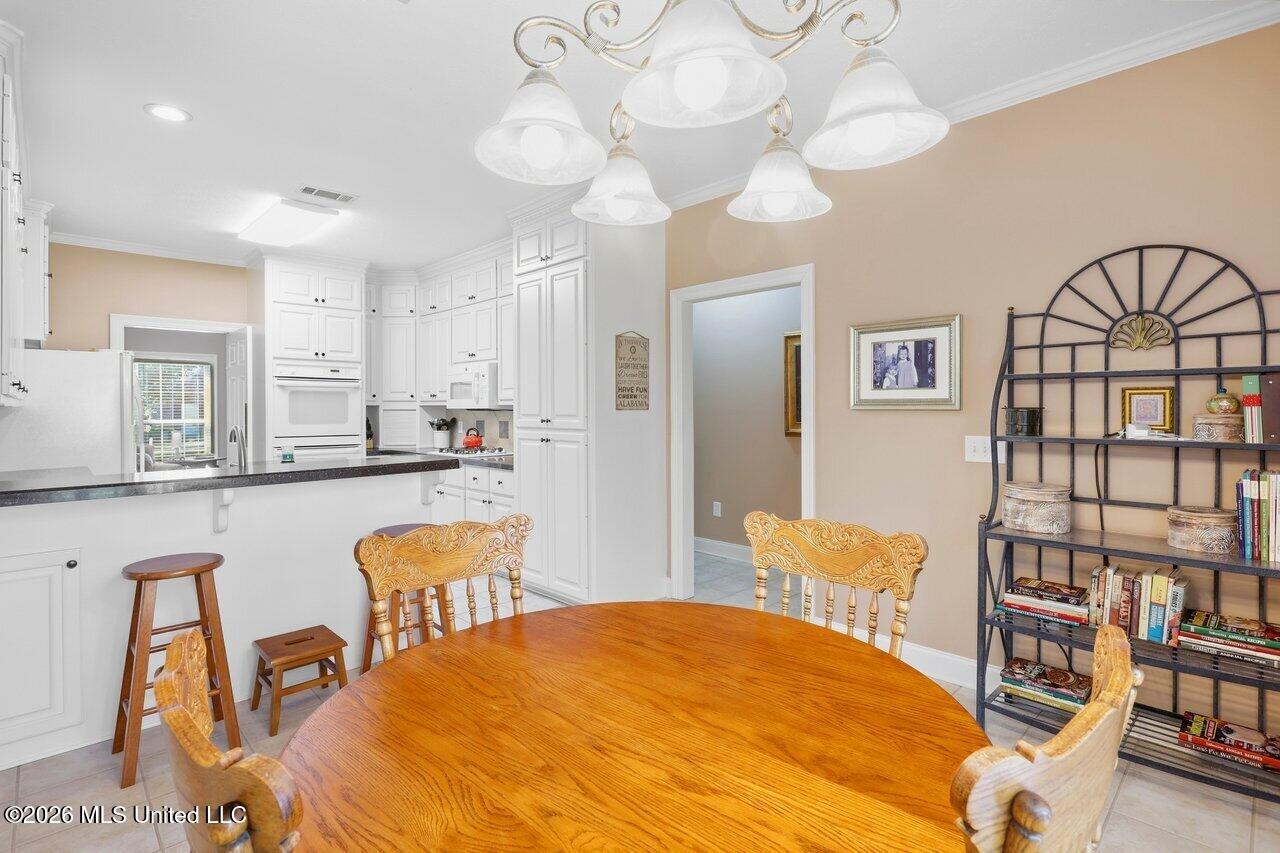 253 Belle Rose Circle Property Photo 15