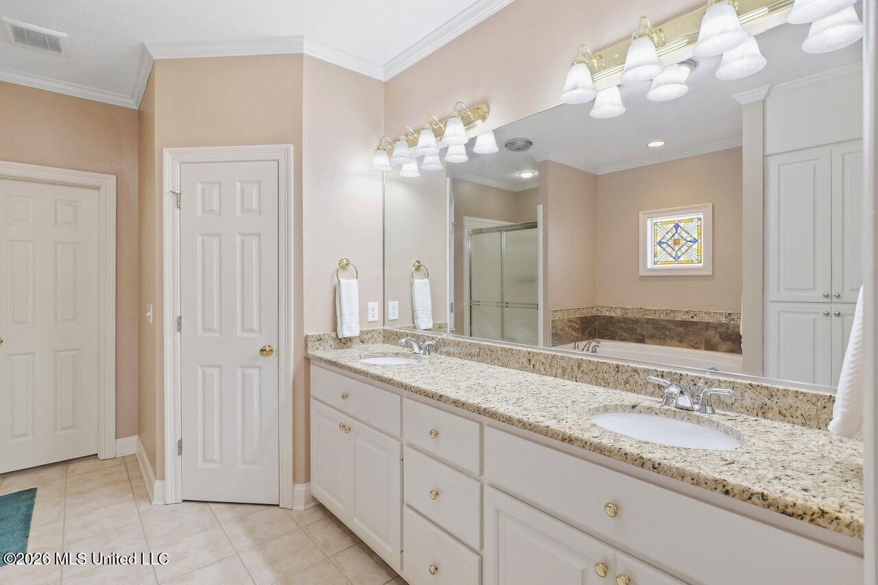 253 Belle Rose Circle Property Photo 21