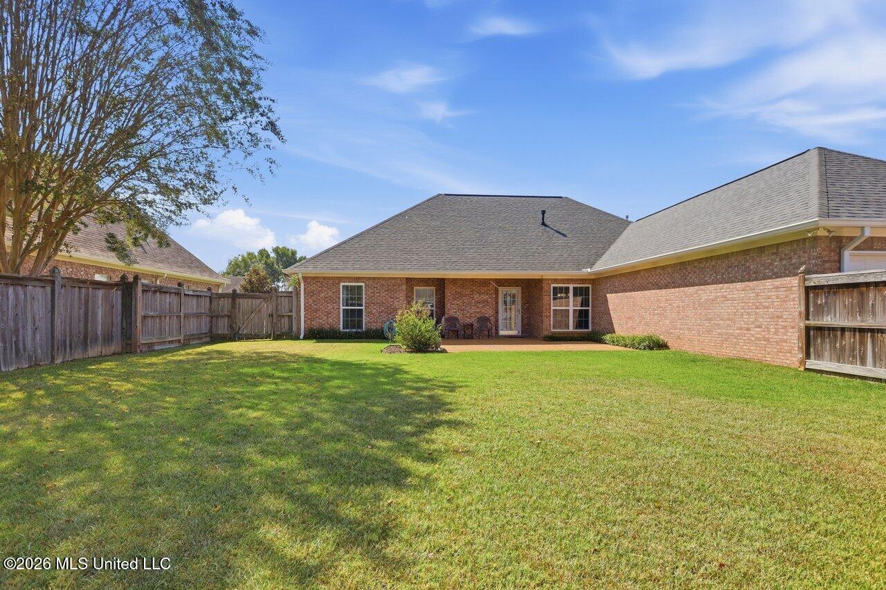 253 Belle Rose Circle Property Photo 31