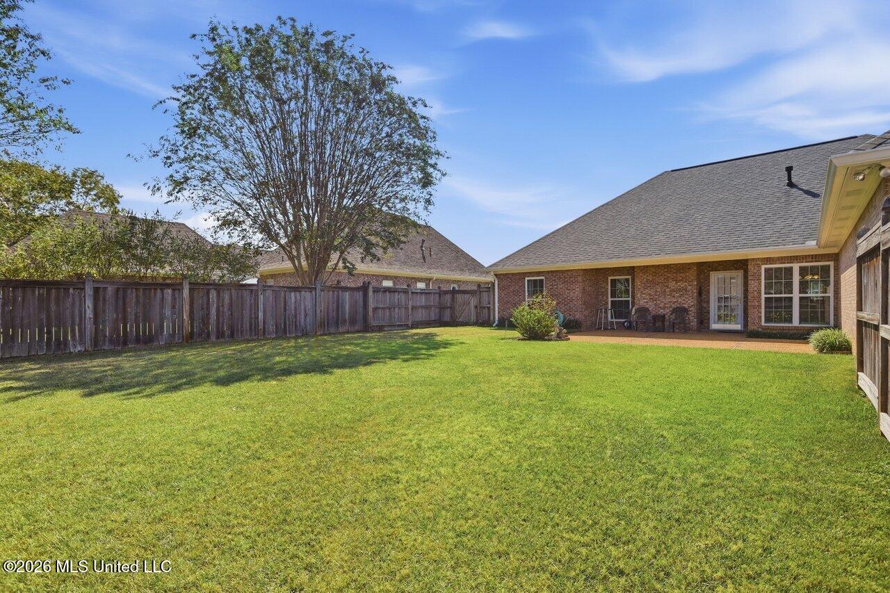 253 Belle Rose Circle Property Photo 33