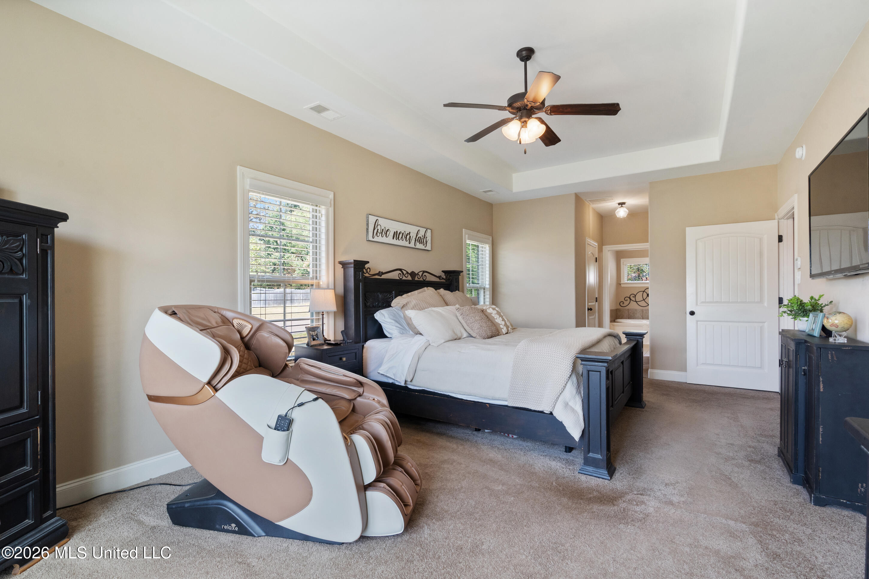 4558 Bakersfield Drive Property Photo 10