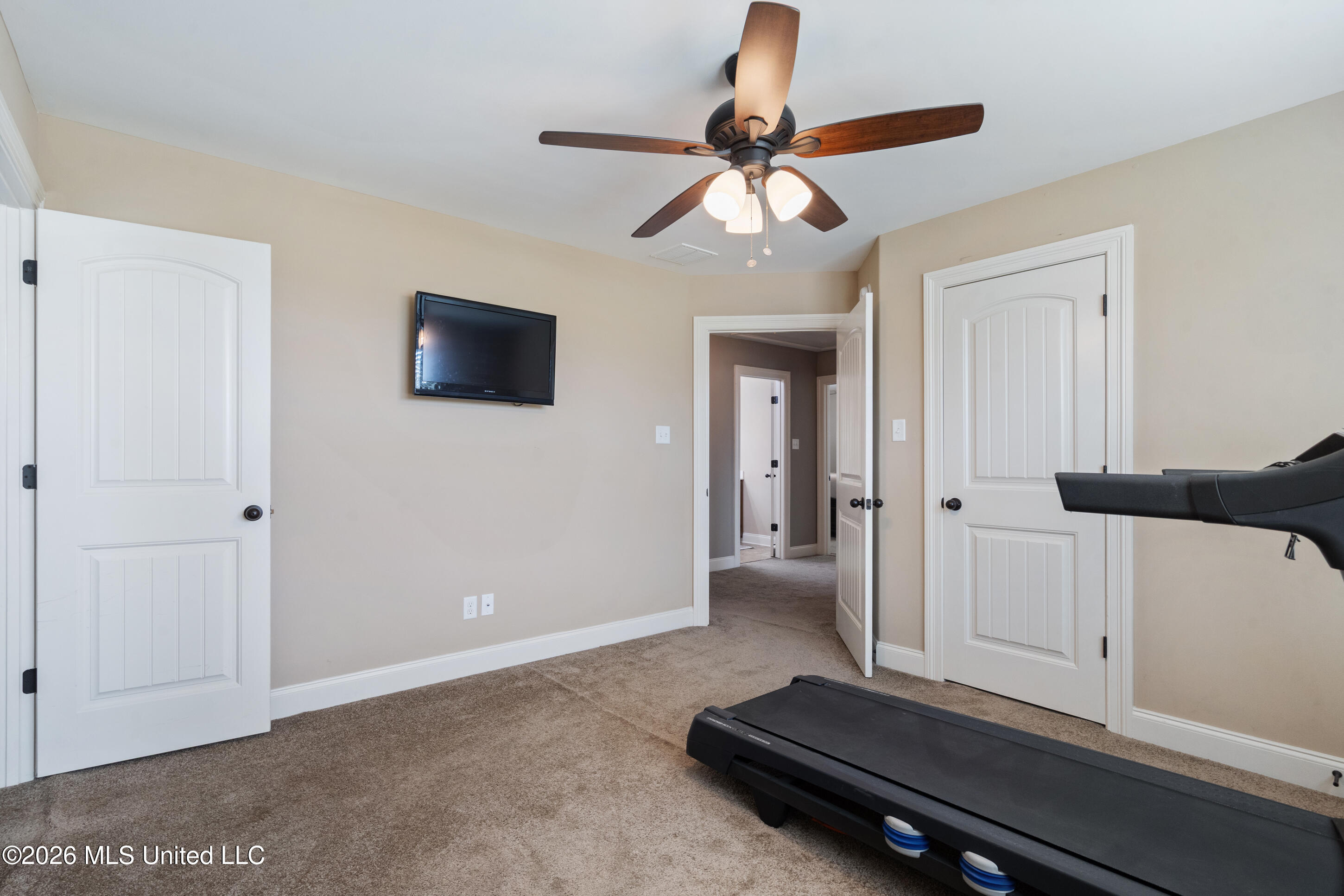 4558 Bakersfield Drive Property Photo 27