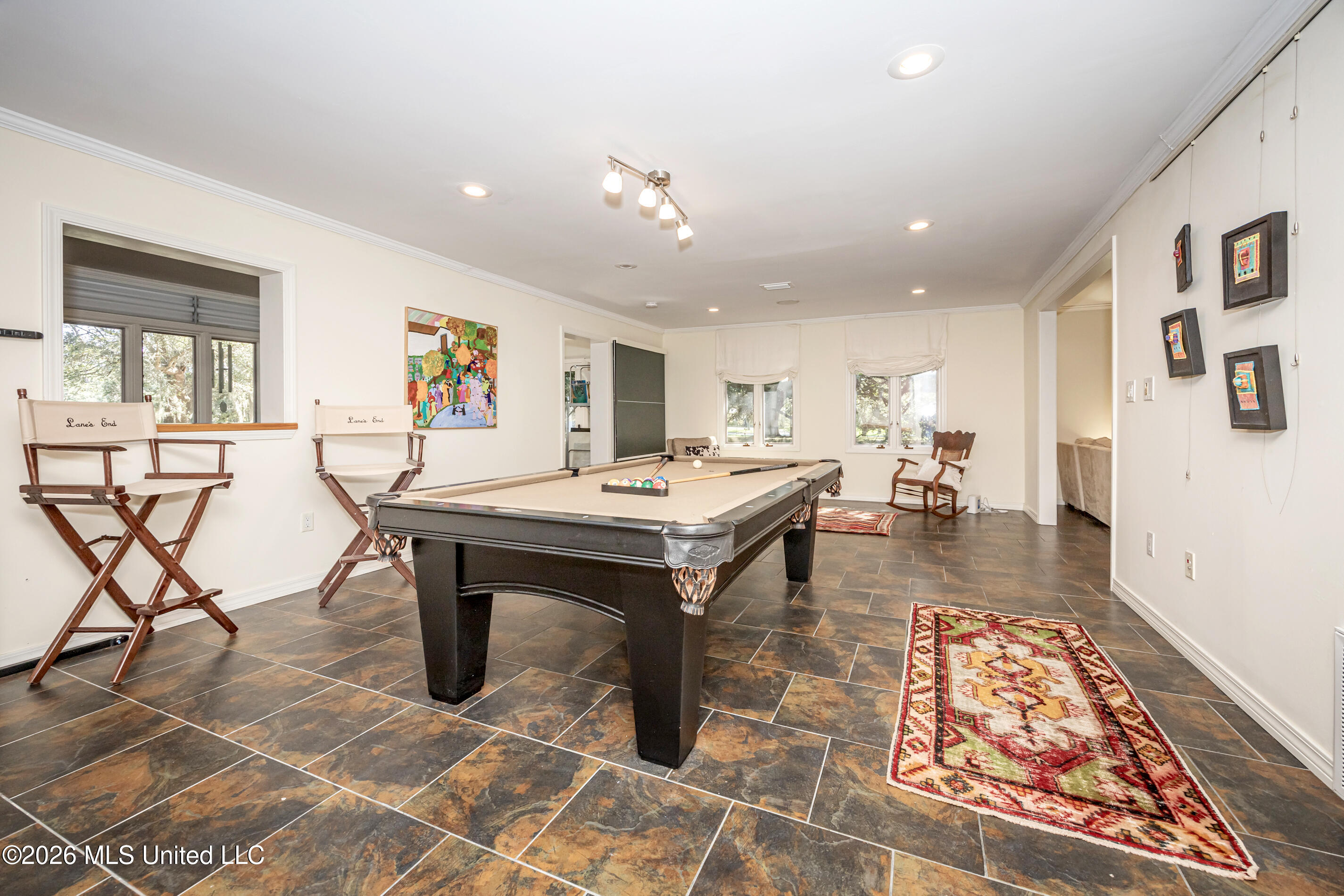 611 Lakeview Drive Property Photo 25