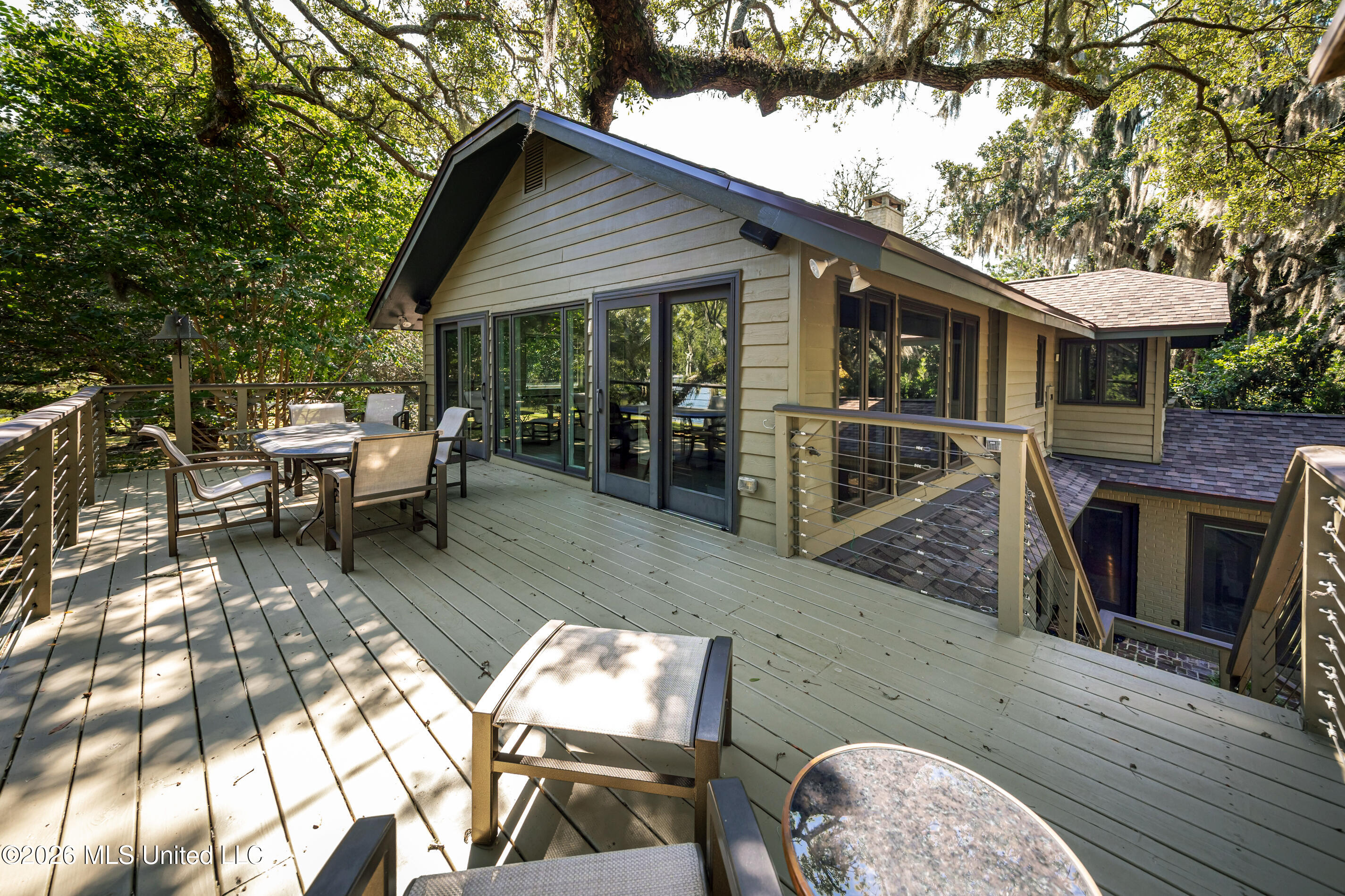 611 Lakeview Drive Property Photo 81