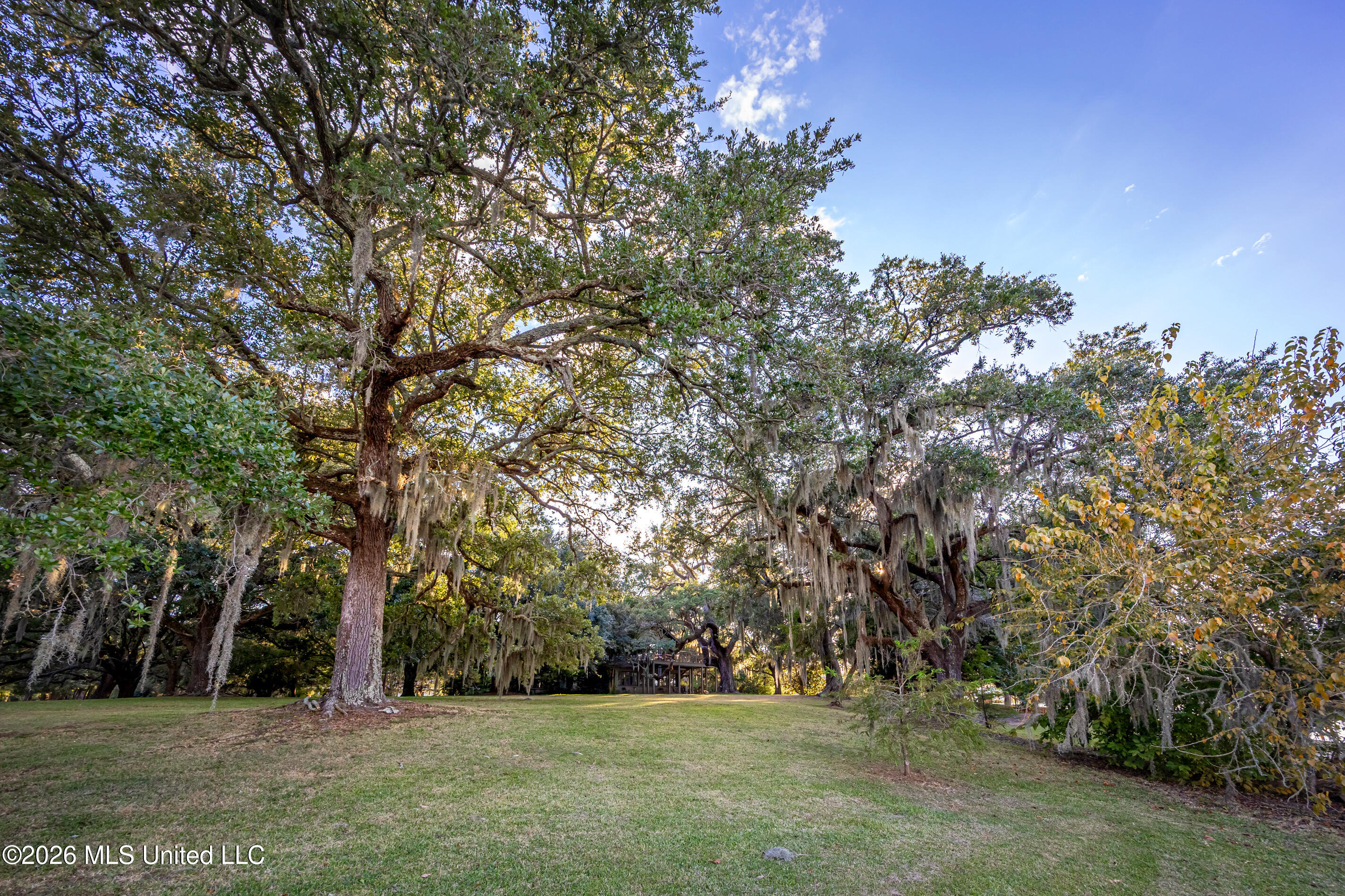 611 Lakeview Drive Property Photo 145