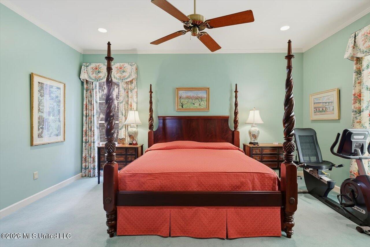 206 Persimmon Hill Property Photo 21