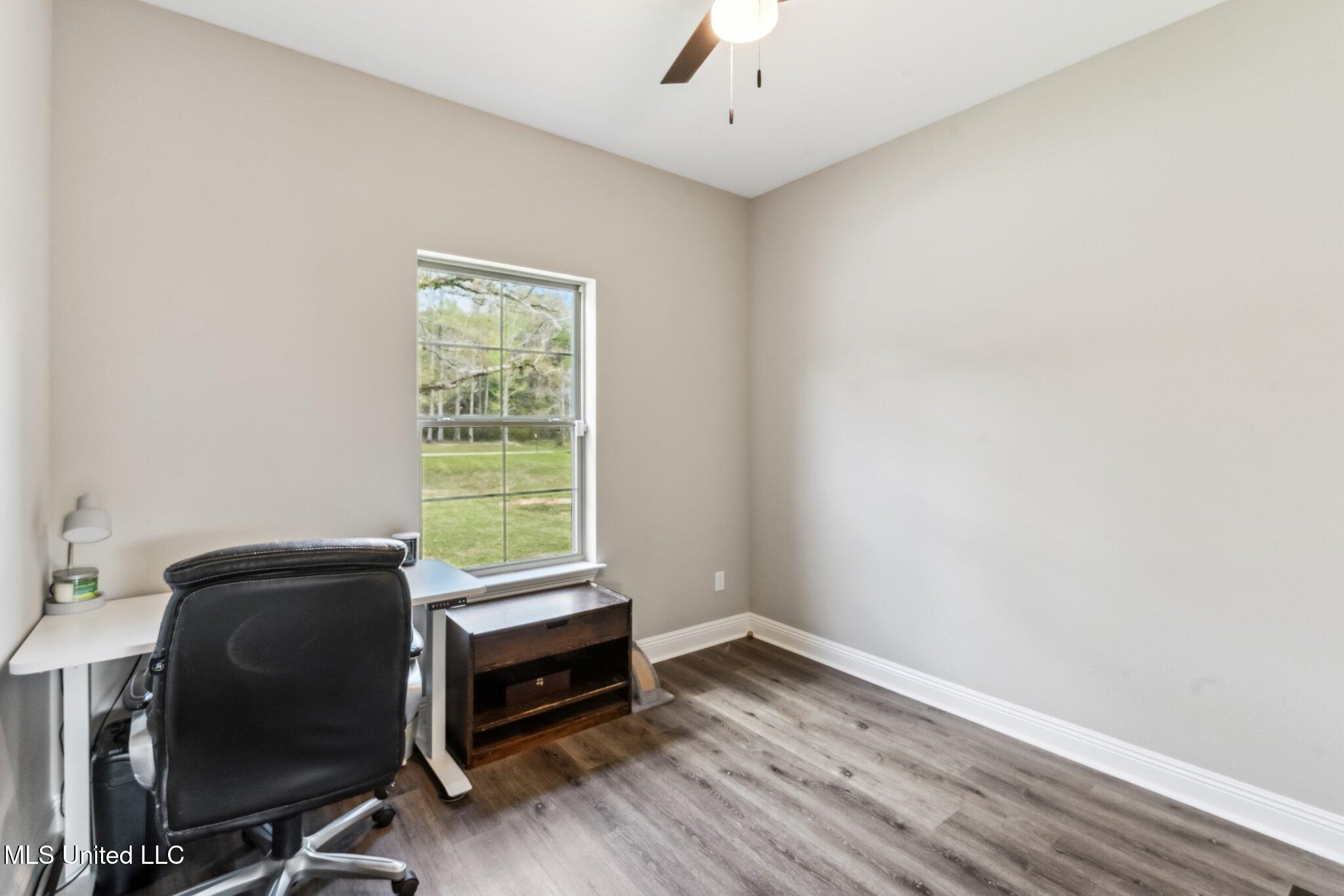 11 Hammock Road Property Photo 11