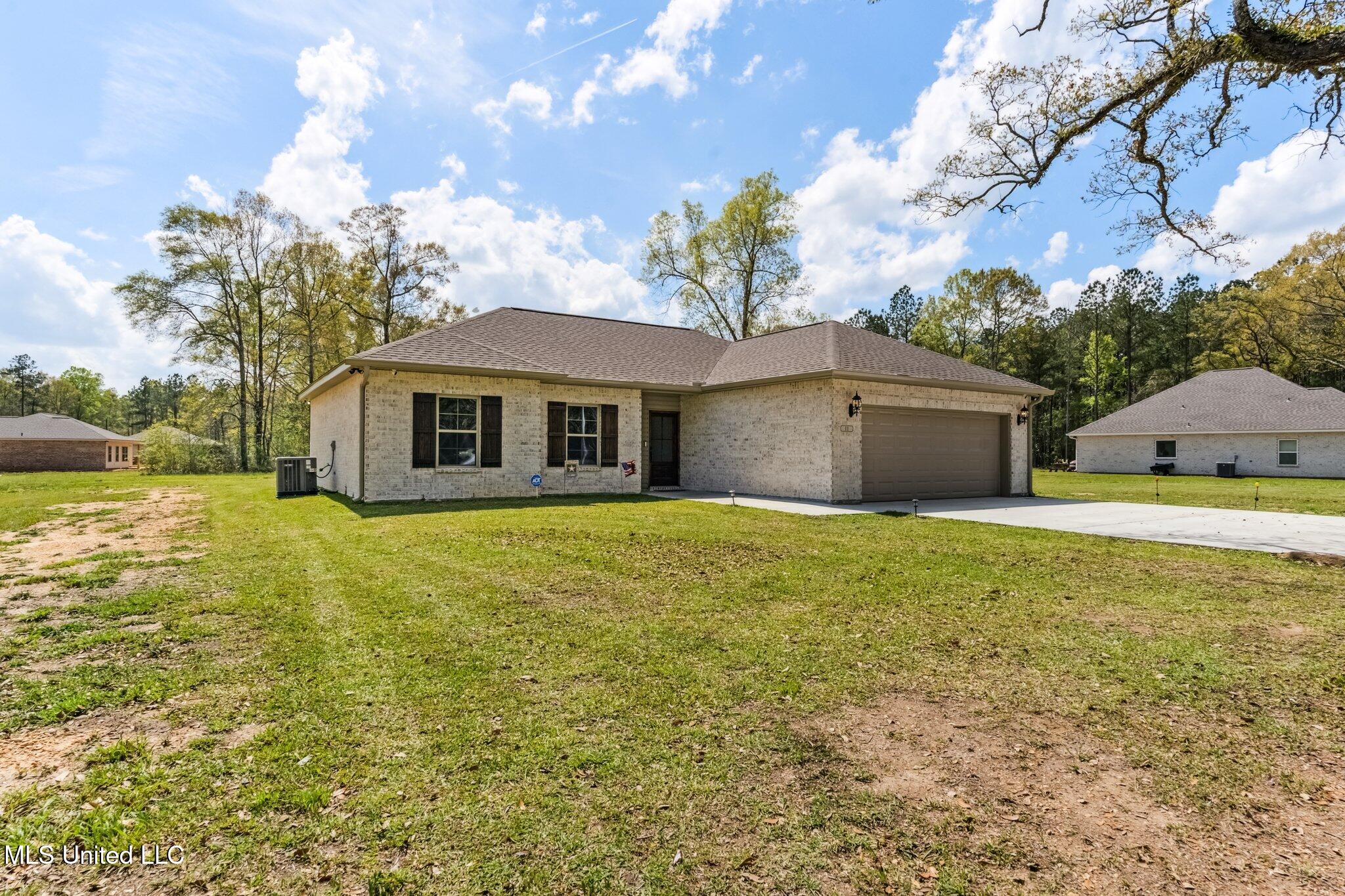 11 Hammock Road Property Photo 15