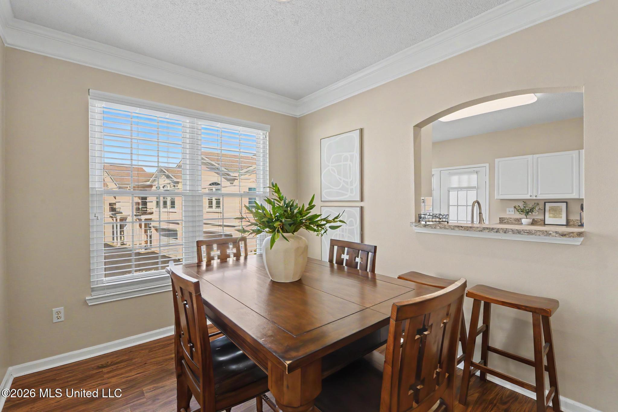 2252 Beach Drive Property Photo 8