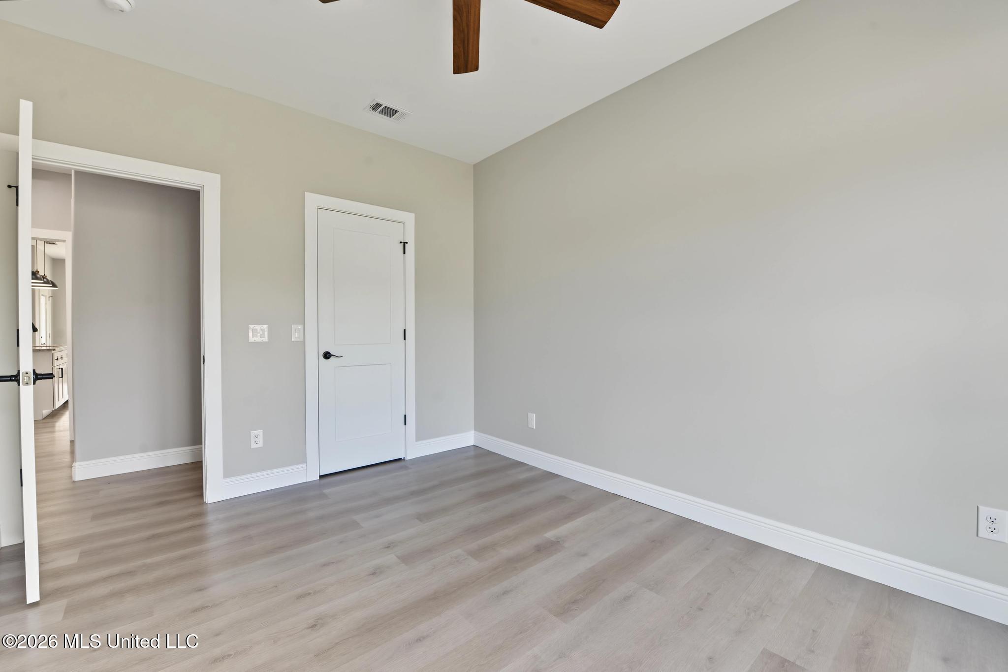 114 Tacoma Drive Property Photo 28