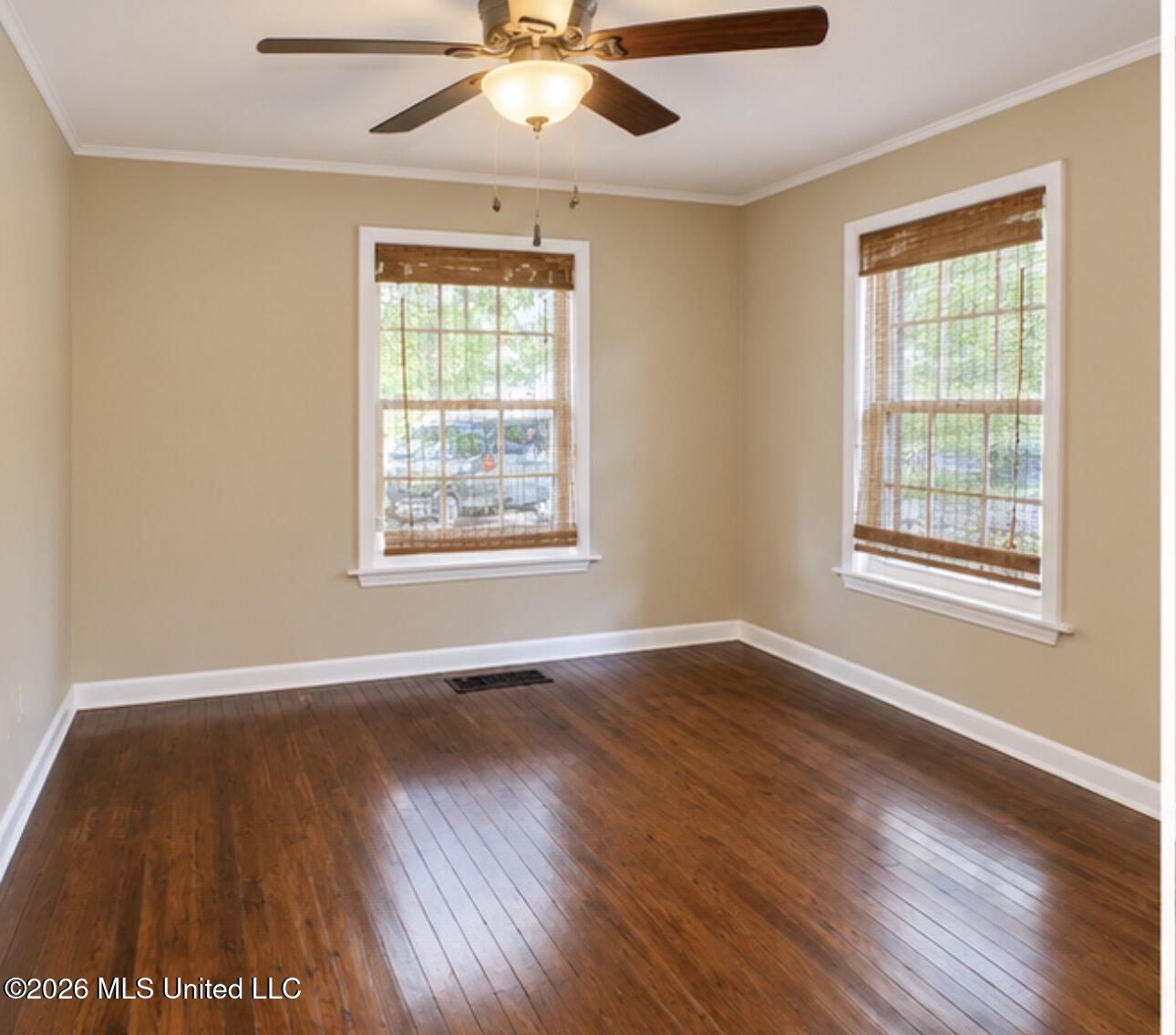 921 Dougherty Street Property Photo 6