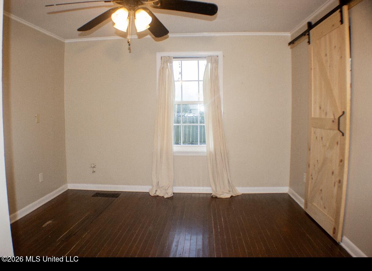 921 Dougherty Street Property Photo 7