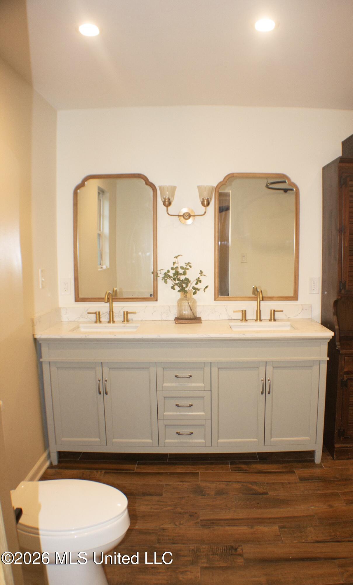 921 Dougherty Street Property Photo 13
