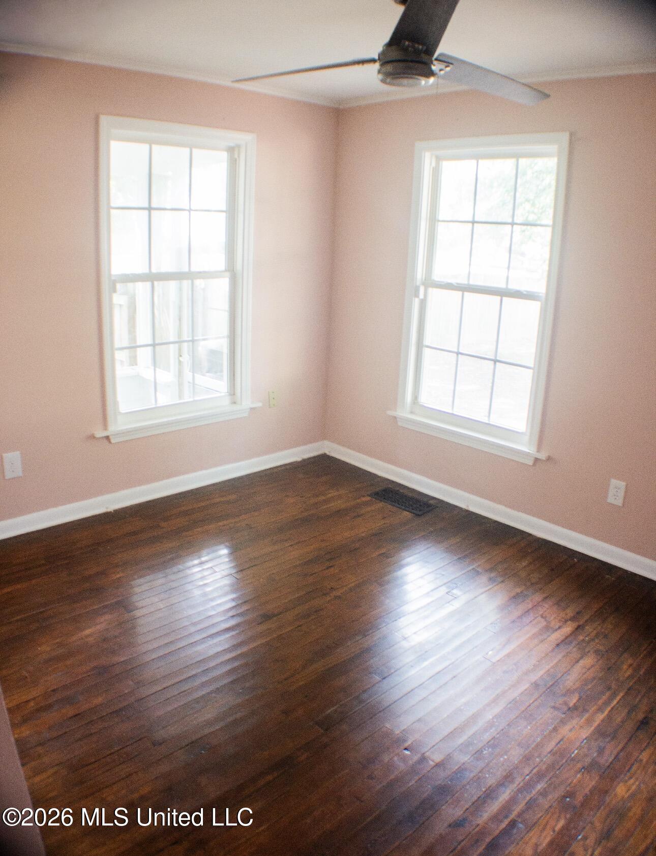 921 Dougherty Street Property Photo 14