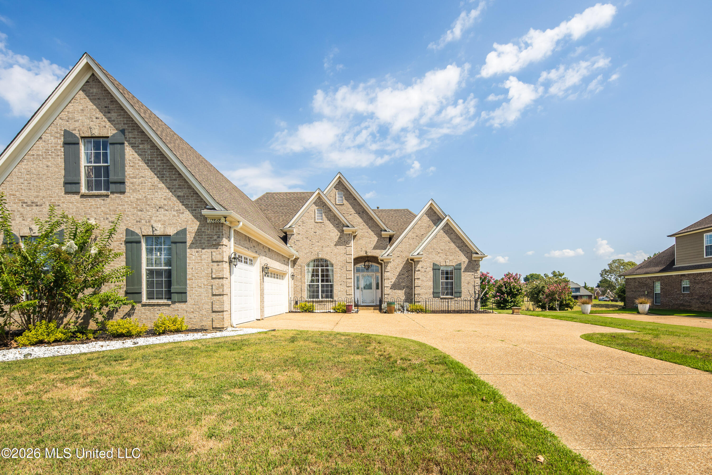 12868 Arbor Drive Property Photo 1