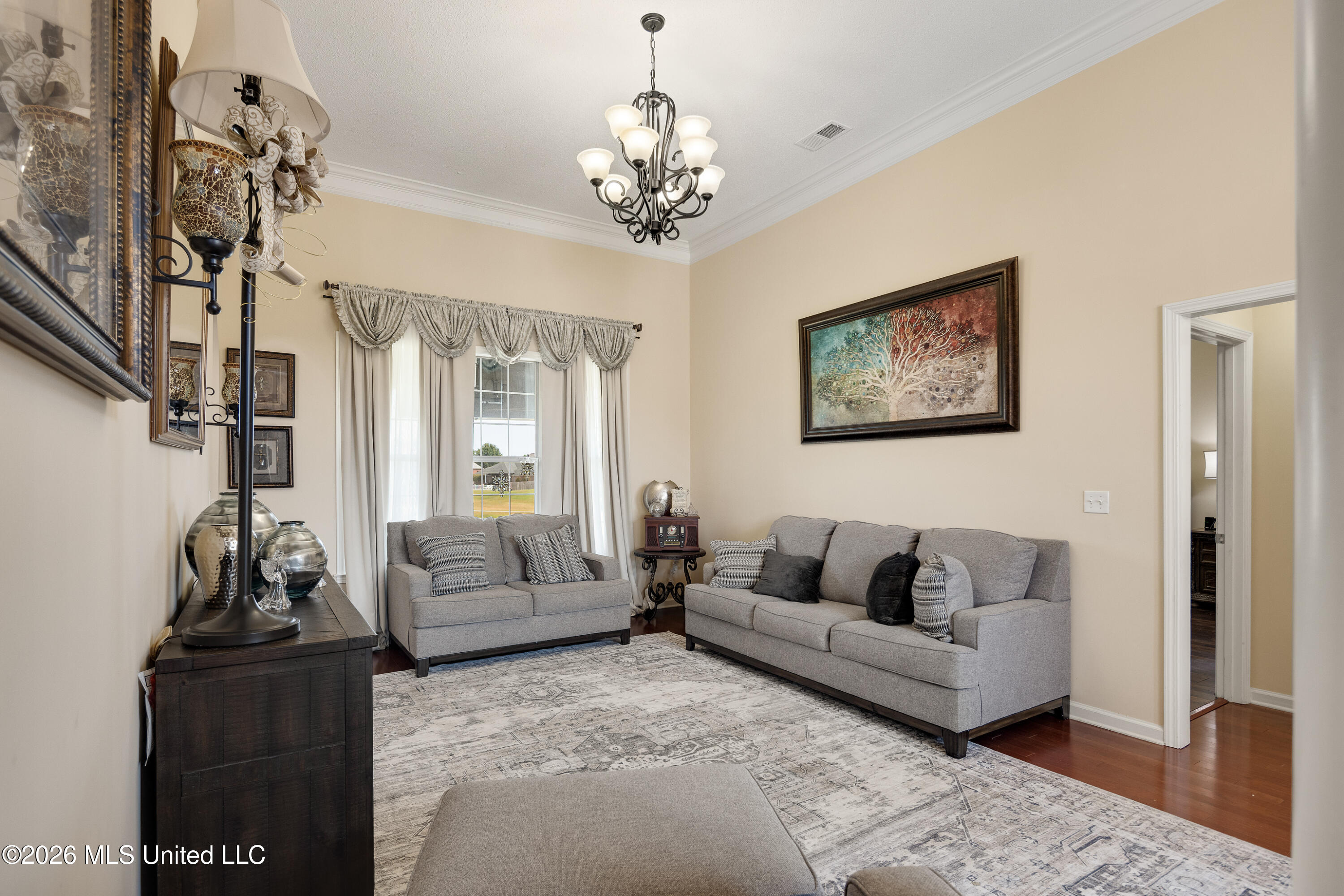 12868 Arbor Drive Property Photo 5