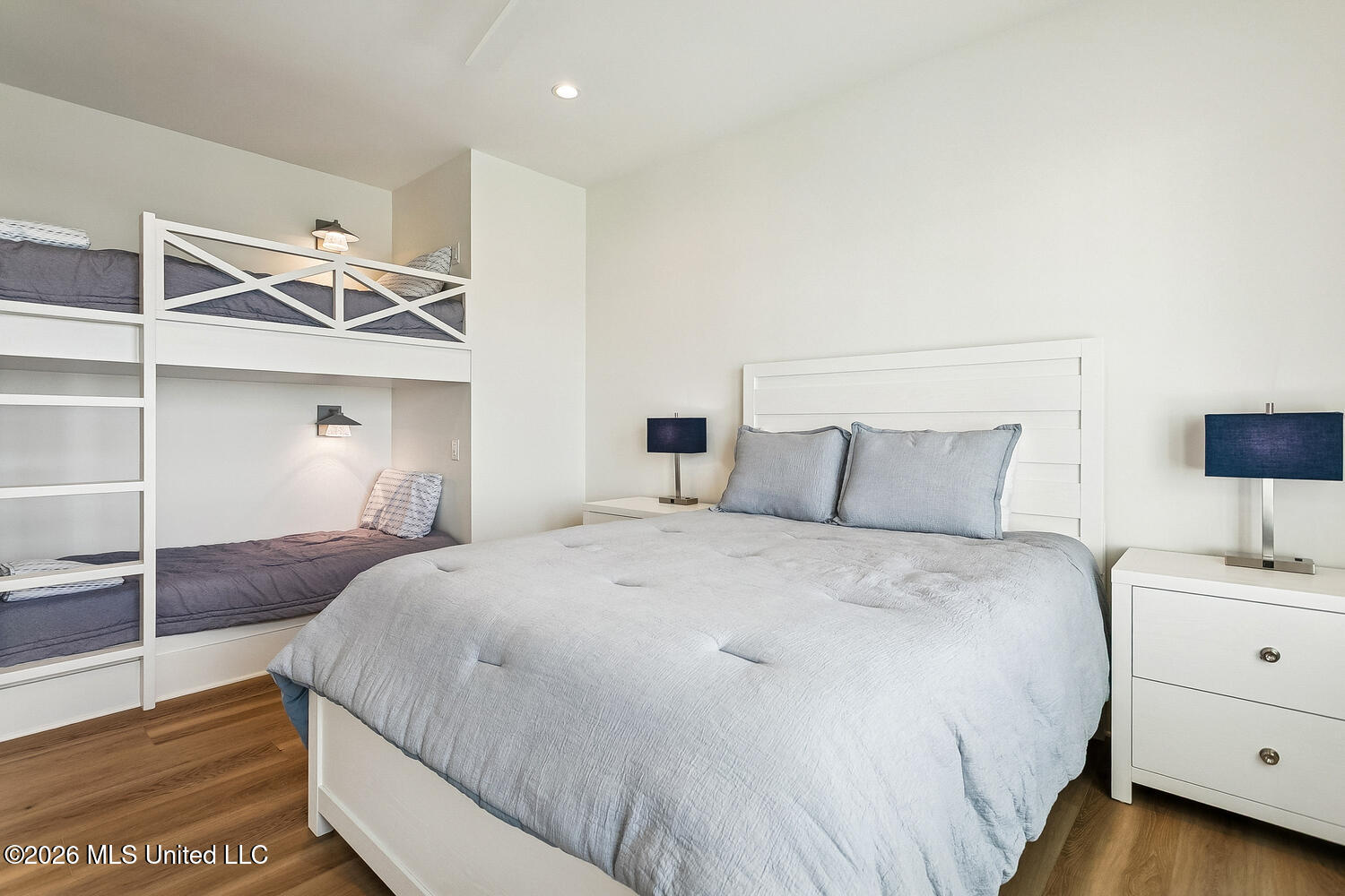 4194 Baffin Street Property Photo 28