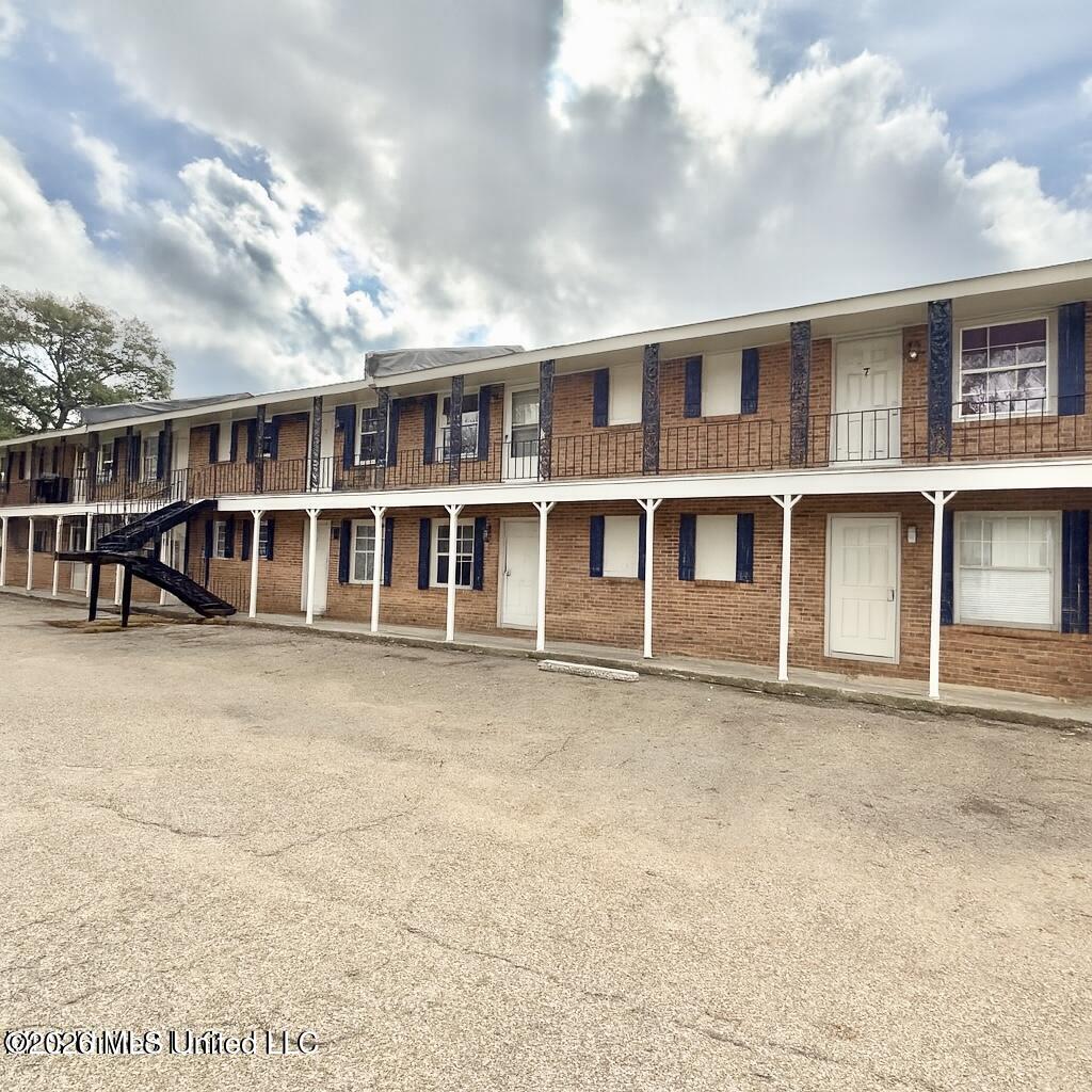 212a N Church Street Property Photo 2