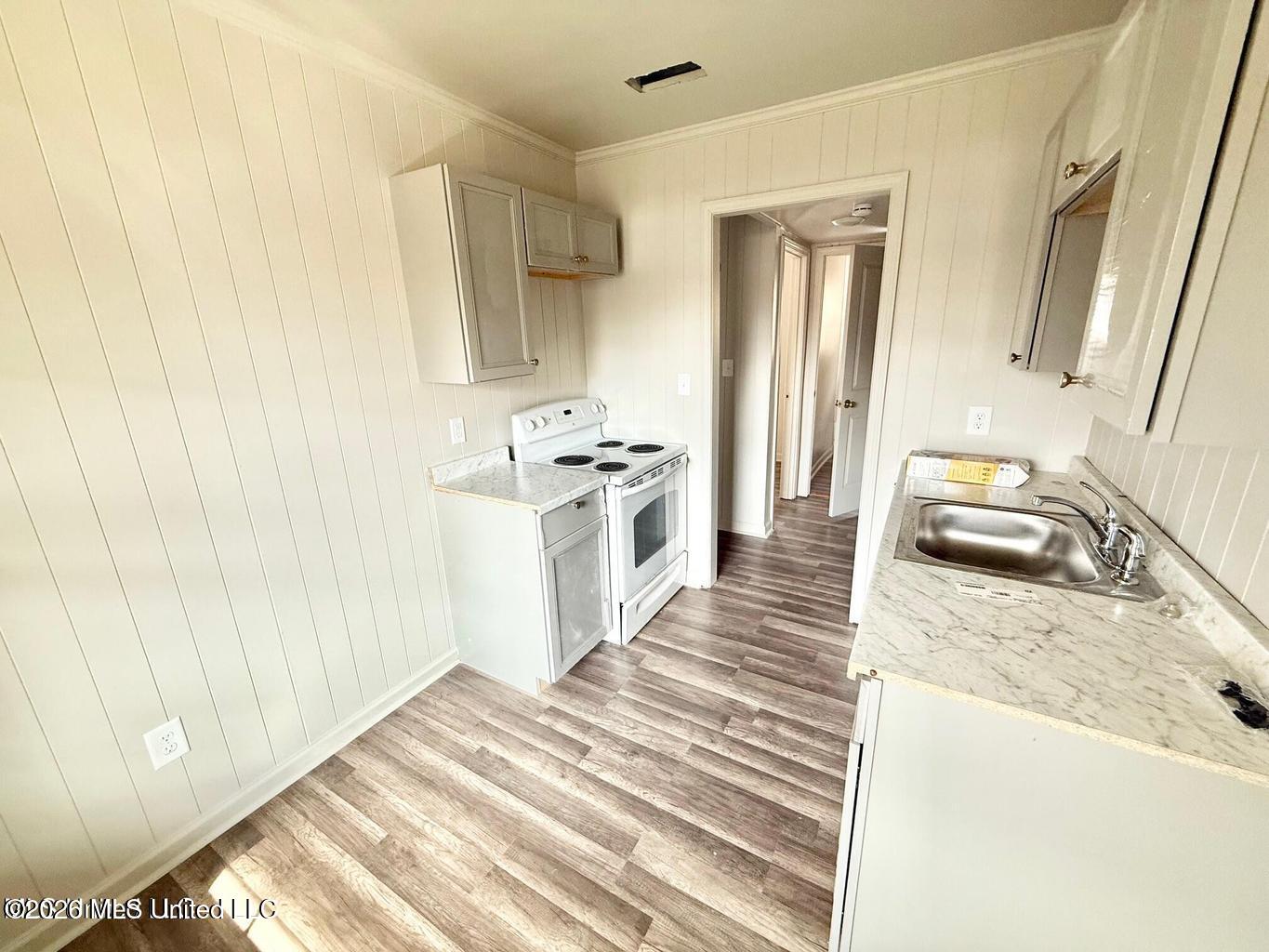 212a N Church Street Property Photo 5