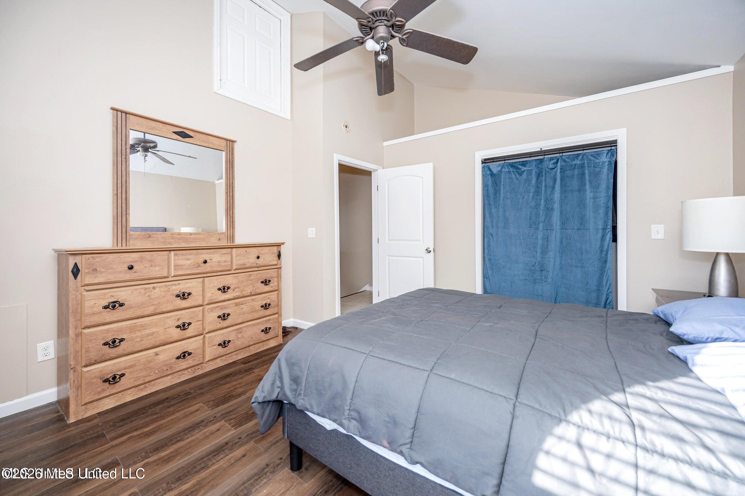 8704 Palm Avenue Property Photo 21