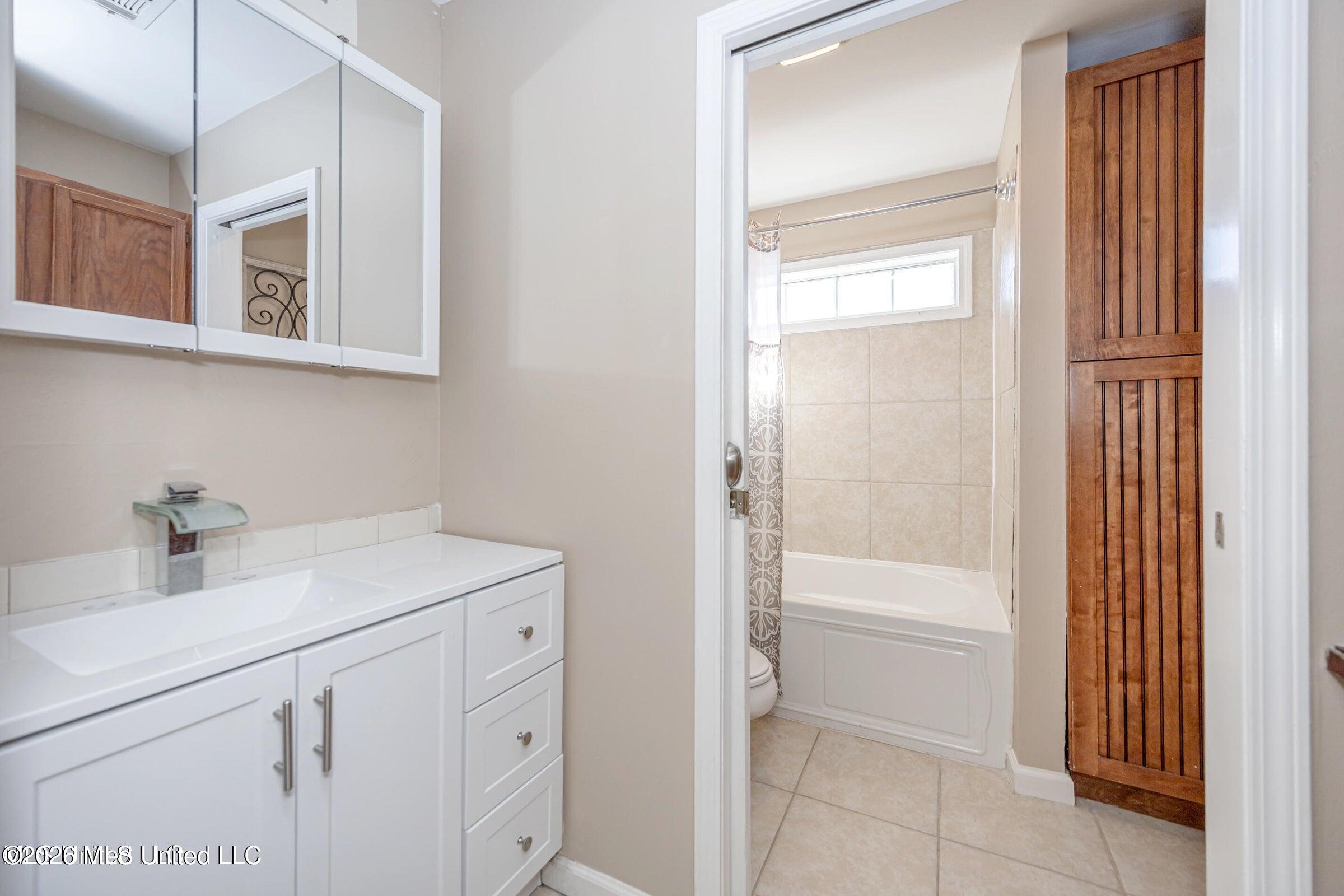 8704 Palm Avenue Property Photo 25