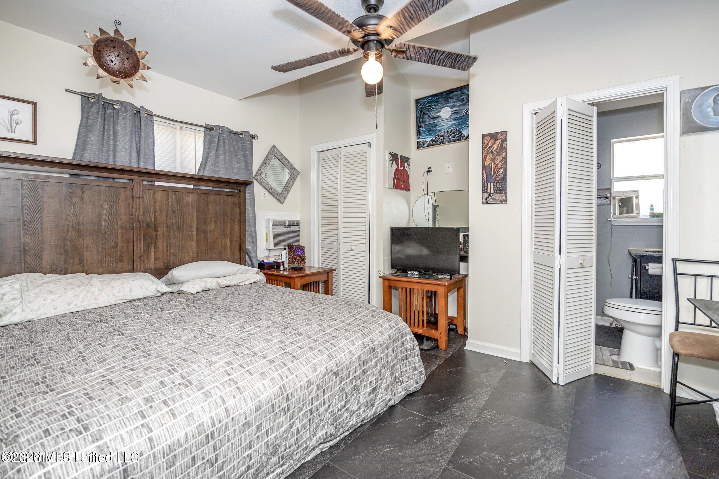 8704 Palm Avenue Property Photo 55