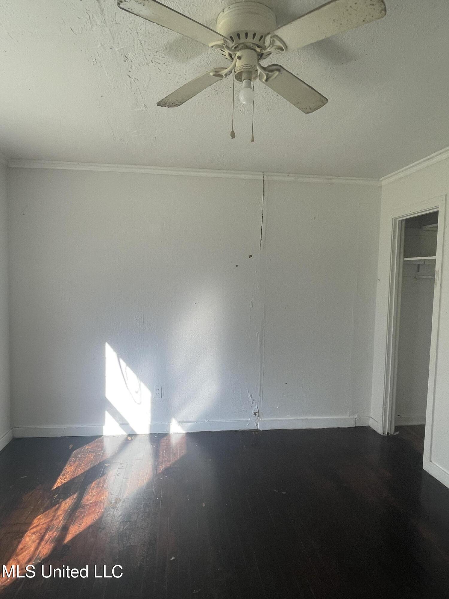 2826 Donaldson Drive Property Photo 12
