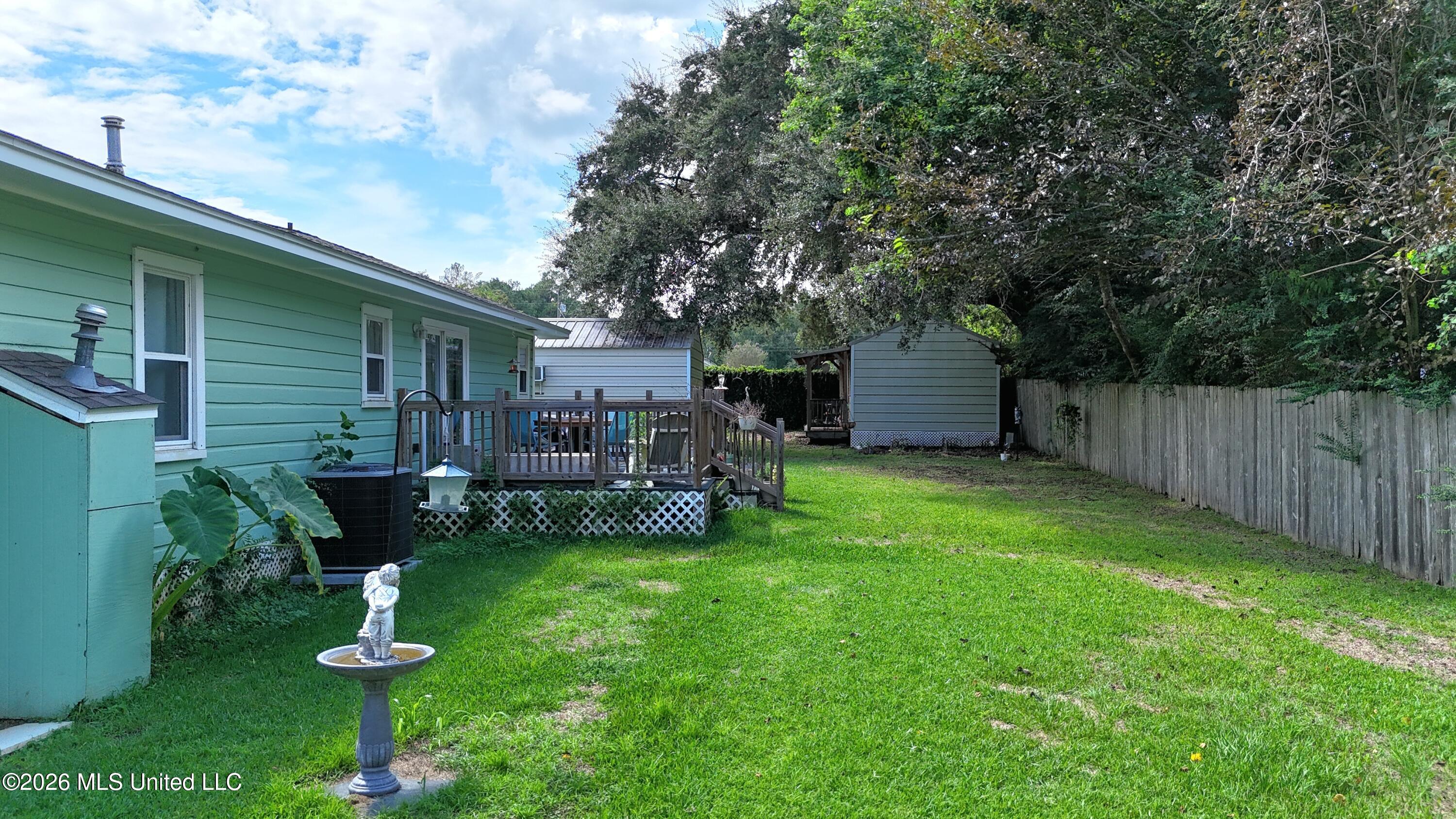 13011 Michael Street Property Photo 4