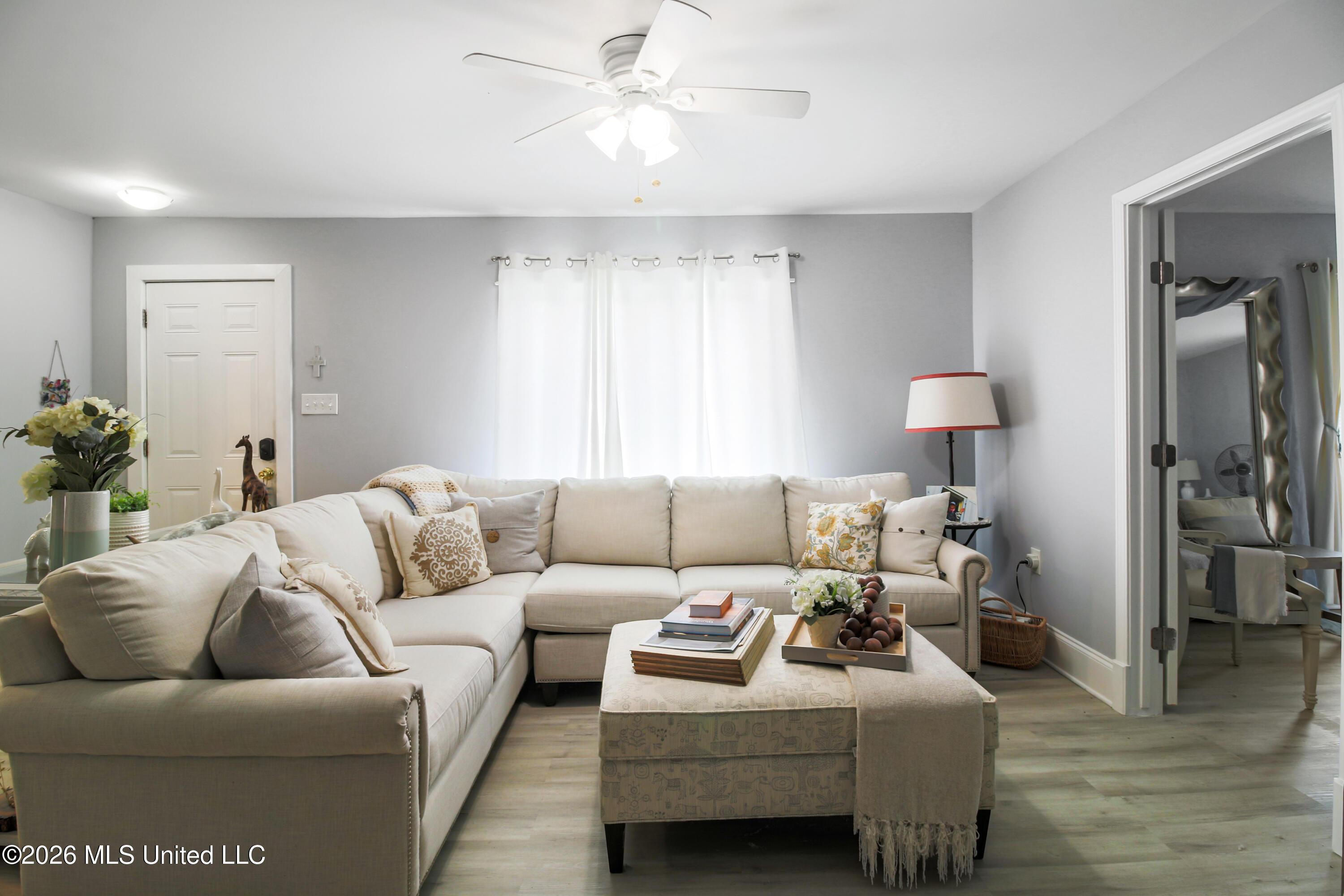 13011 Michael Street Property Photo 8