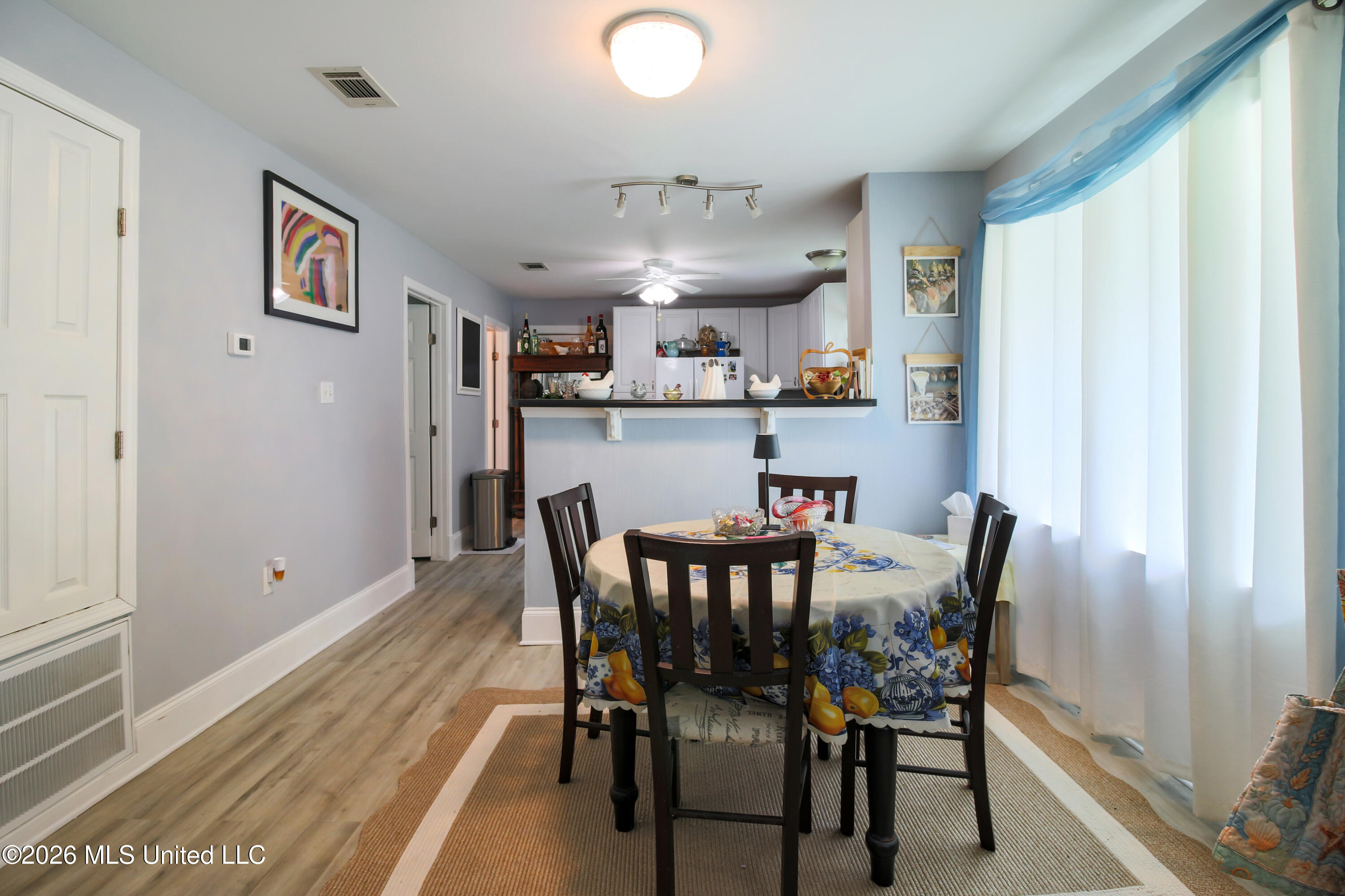 13011 Michael Street Property Photo 10